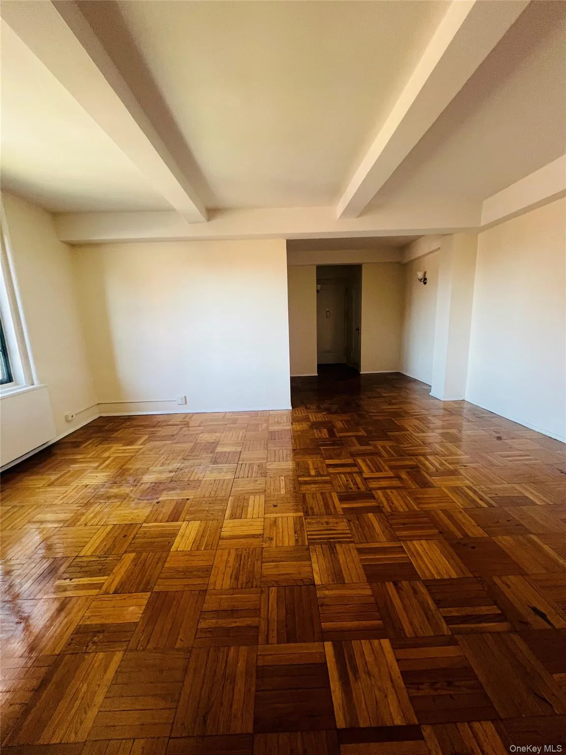 24 Metropolitan Oval, New York, NY, 1 Bedroom Bedrooms, 3 Rooms Rooms,1 BathroomBathrooms,Residential,For Rent,Metropolitan,0,KEY1018068 24 Metropolitan Oval, New York, NY, 1 Bedroom Bedrooms, 3 Rooms Rooms,1 BathroomBathrooms,Residential,For Rent,Metropolitan,0,KEY1018068