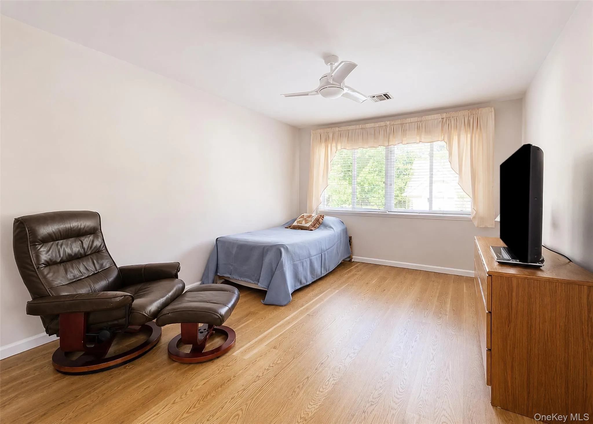 61 Willow Ridge Drive, Smithtown, NY, 3 Bedrooms Bedrooms, 8 Rooms Rooms,2 BathroomsBathrooms,Residential,For Rent,Willow Ridge,0,1018070 61 Willow Ridge Drive, Smithtown, NY, 3 Bedrooms Bedrooms, 8 Rooms Rooms,2 BathroomsBathrooms,Residential,For Rent,Willow Ridge,0,1018070