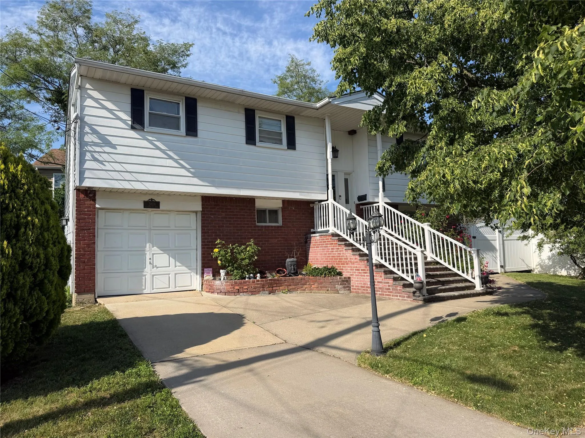 3009 Fishermans Road, Hempstead, NY, 4 Bedrooms Bedrooms, 7 Rooms Rooms,2 BathroomsBathrooms,Residential,For Rent,Fishermans,0,KEY1018072 3009 Fishermans Road, Hempstead, NY, 4 Bedrooms Bedrooms, 7 Rooms Rooms,2 BathroomsBathrooms,Residential,For Rent,Fishermans,0,KEY1018072