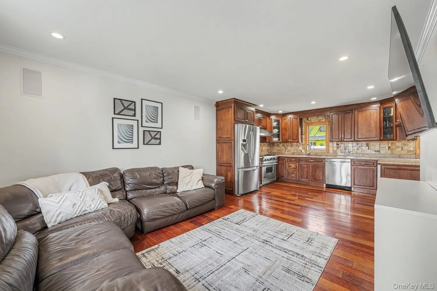 408 Broome Avenue, Babylon, NY, 3 Bedrooms Bedrooms, 5 Rooms Rooms,2 BathroomsBathrooms,Residential,For Rent,Broome,0,KEY1018076 408 Broome Avenue, Babylon, NY, 3 Bedrooms Bedrooms, 5 Rooms Rooms,2 BathroomsBathrooms,Residential,For Rent,Broome,0,KEY1018076