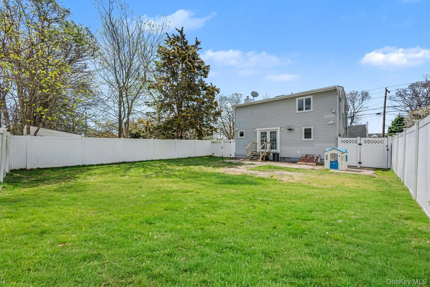 408 Broome Avenue, Babylon, NY, 3 Bedrooms Bedrooms, 5 Rooms Rooms,2 BathroomsBathrooms,Residential,For Rent,Broome,0,KEY1018076 408 Broome Avenue, Babylon, NY, 3 Bedrooms Bedrooms, 5 Rooms Rooms,2 BathroomsBathrooms,Residential,For Rent,Broome,0,KEY1018076