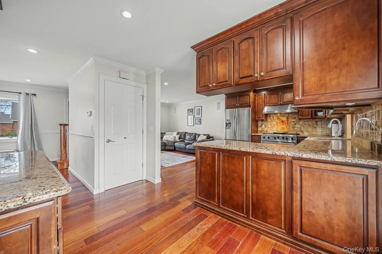 408 Broome Avenue, Babylon, NY, 3 Bedrooms Bedrooms, 5 Rooms Rooms,2 BathroomsBathrooms,Residential,For Rent,Broome,0,KEY1018076 408 Broome Avenue, Babylon, NY, 3 Bedrooms Bedrooms, 5 Rooms Rooms,2 BathroomsBathrooms,Residential,For Rent,Broome,0,KEY1018076