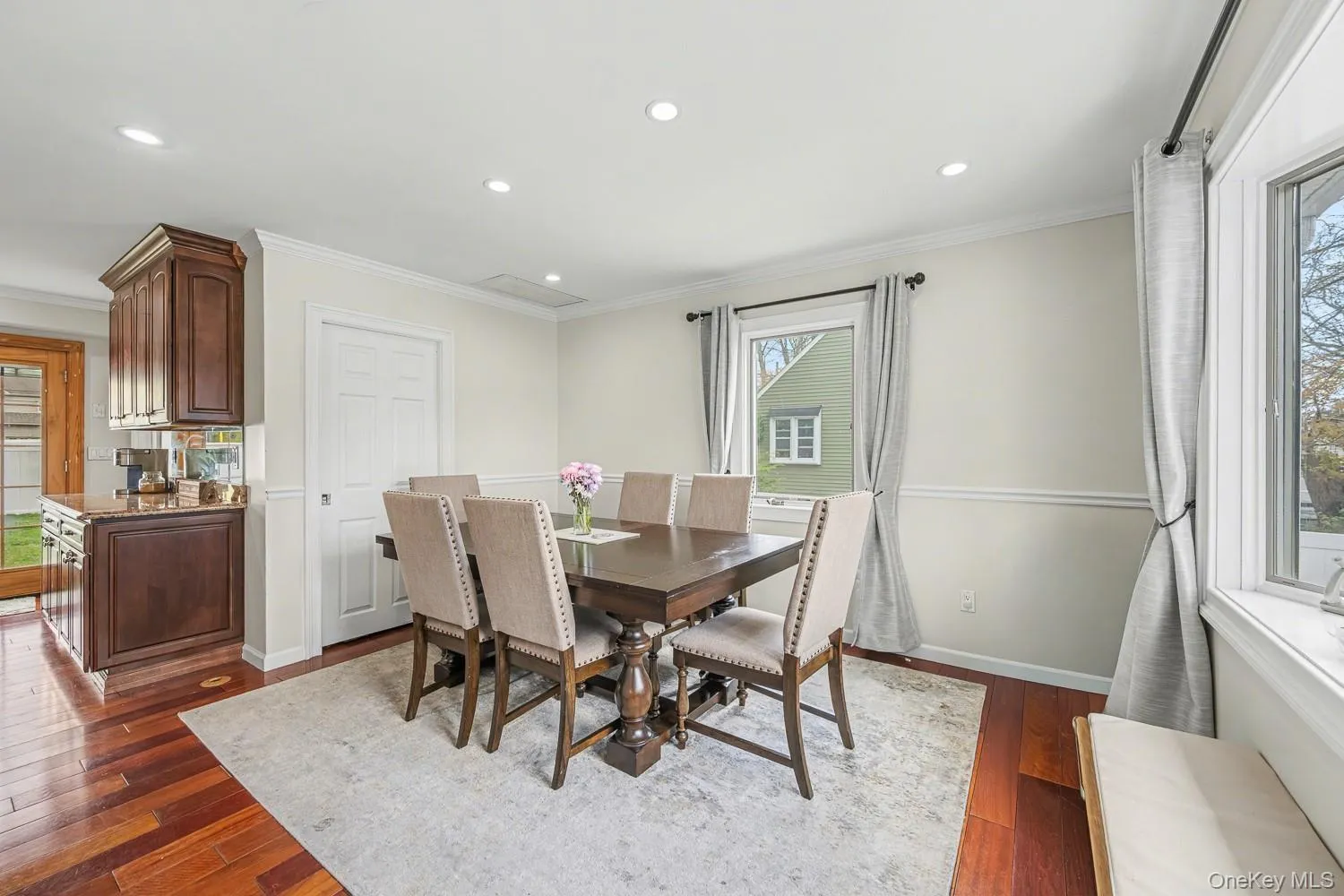 408 Broome Avenue, Babylon, NY, 3 Bedrooms Bedrooms, 5 Rooms Rooms,2 BathroomsBathrooms,Residential,For Rent,Broome,0,KEY1018076 408 Broome Avenue, Babylon, NY, 3 Bedrooms Bedrooms, 5 Rooms Rooms,2 BathroomsBathrooms,Residential,For Rent,Broome,0,KEY1018076