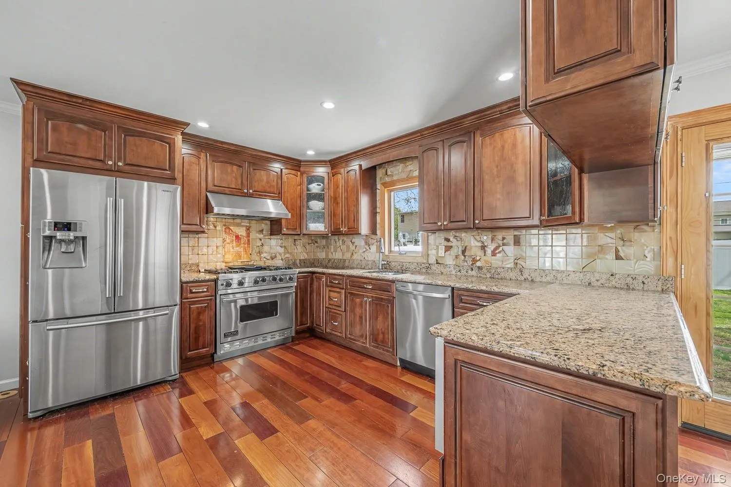408 Broome Avenue, Babylon, NY, 3 Bedrooms Bedrooms, 5 Rooms Rooms,2 BathroomsBathrooms,Residential,For Rent,Broome,0,KEY1018076 408 Broome Avenue, Babylon, NY, 3 Bedrooms Bedrooms, 5 Rooms Rooms,2 BathroomsBathrooms,Residential,For Rent,Broome,0,KEY1018076