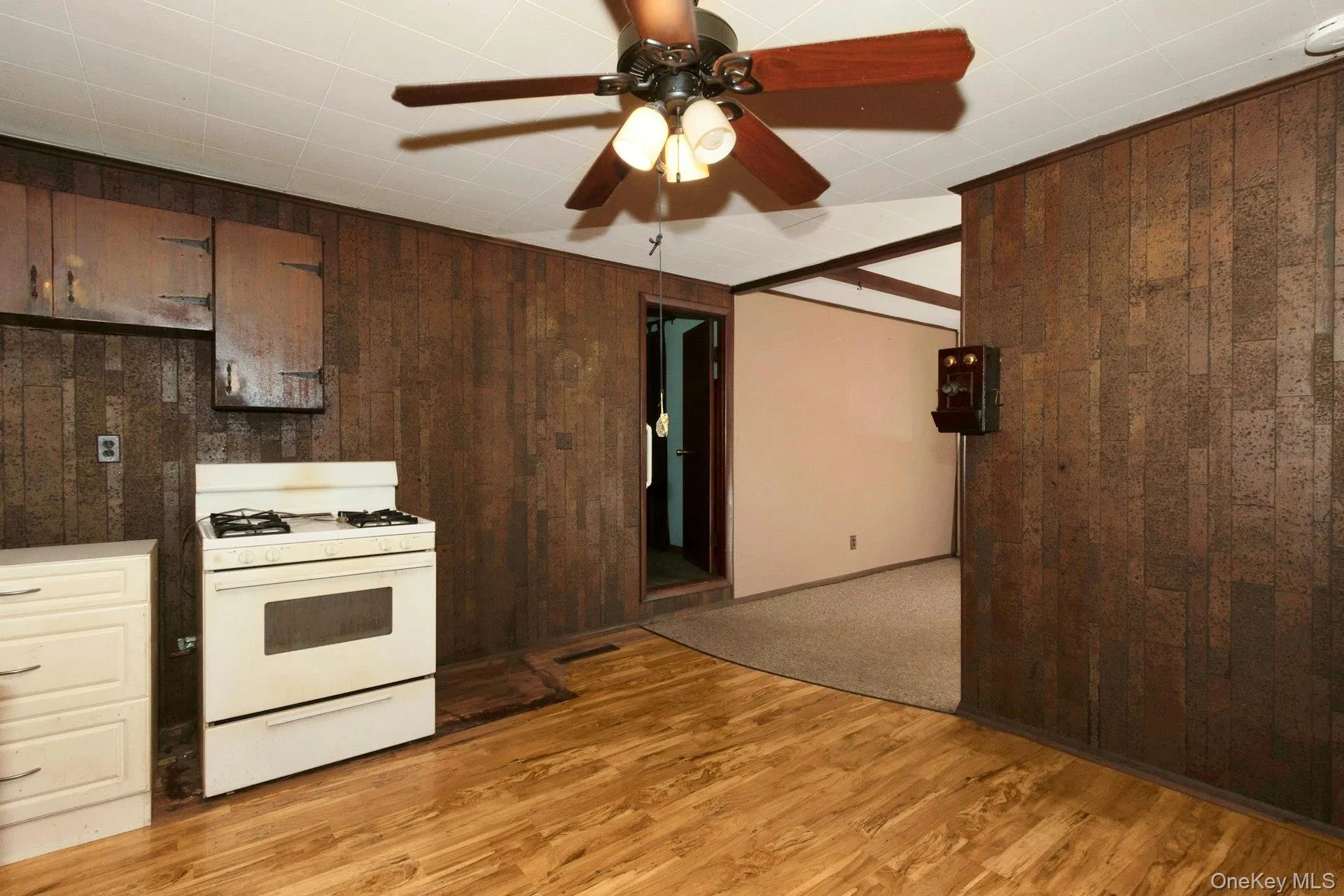 158 Violet Avenue, Poughkeepsie (town), NY, 4 Bedrooms Bedrooms, 6 Rooms Rooms,1 BathroomBathrooms,Residential,For Rent,Violet,0,1018077 158 Violet Avenue, Poughkeepsie (town), NY, 4 Bedrooms Bedrooms, 6 Rooms Rooms,1 BathroomBathrooms,Residential,For Rent,Violet,0,1018077