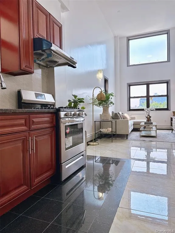 31-47 137th Street, New York, NY, 2 Bedrooms Bedrooms, 5 Rooms Rooms,2 BathroomsBathrooms,Residential,For Rent,137th,0,KEY1018082 31-47 137th Street, New York, NY, 2 Bedrooms Bedrooms, 5 Rooms Rooms,2 BathroomsBathrooms,Residential,For Rent,137th,0,KEY1018082