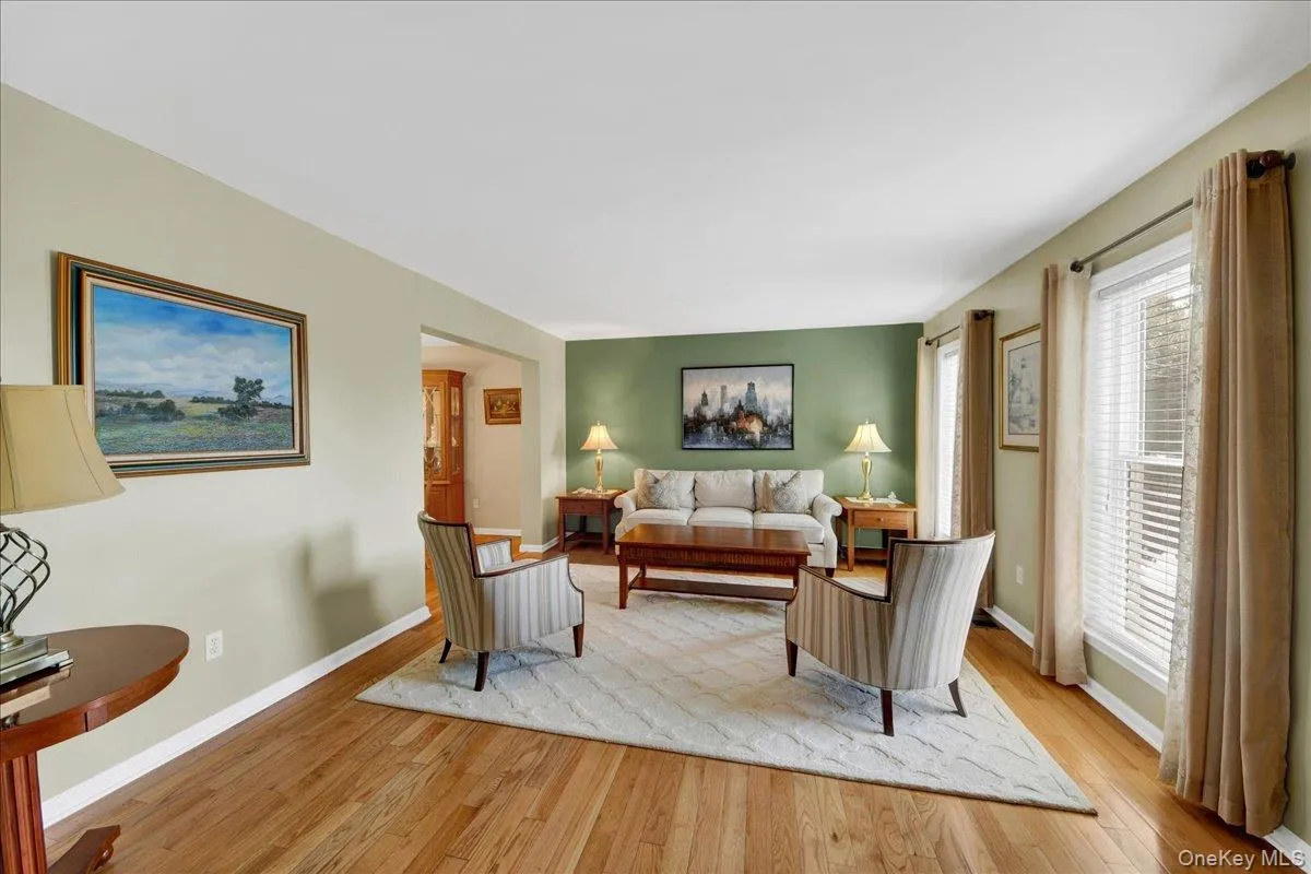 68 Bolton Avenue, White Plains, NY, 4 Bedrooms Bedrooms, 8 Rooms Rooms,2 BathroomsBathrooms,Residential,For Rent,Bolton,0,1018083 68 Bolton Avenue, White Plains, NY, 4 Bedrooms Bedrooms, 8 Rooms Rooms,2 BathroomsBathrooms,Residential,For Rent,Bolton,0,1018083