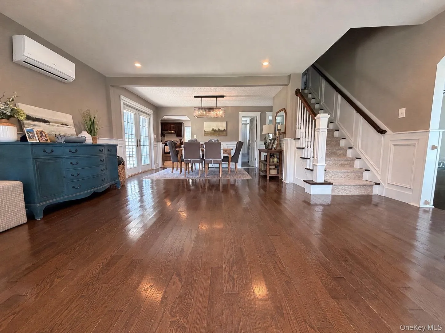379 Blossom Street, Islip, NY, 3 Bedrooms Bedrooms, 8 Rooms Rooms,2 BathroomsBathrooms,Residential,For Rent,Blossom,0,KEY1018084 379 Blossom Street, Islip, NY, 3 Bedrooms Bedrooms, 8 Rooms Rooms,2 BathroomsBathrooms,Residential,For Rent,Blossom,0,KEY1018084