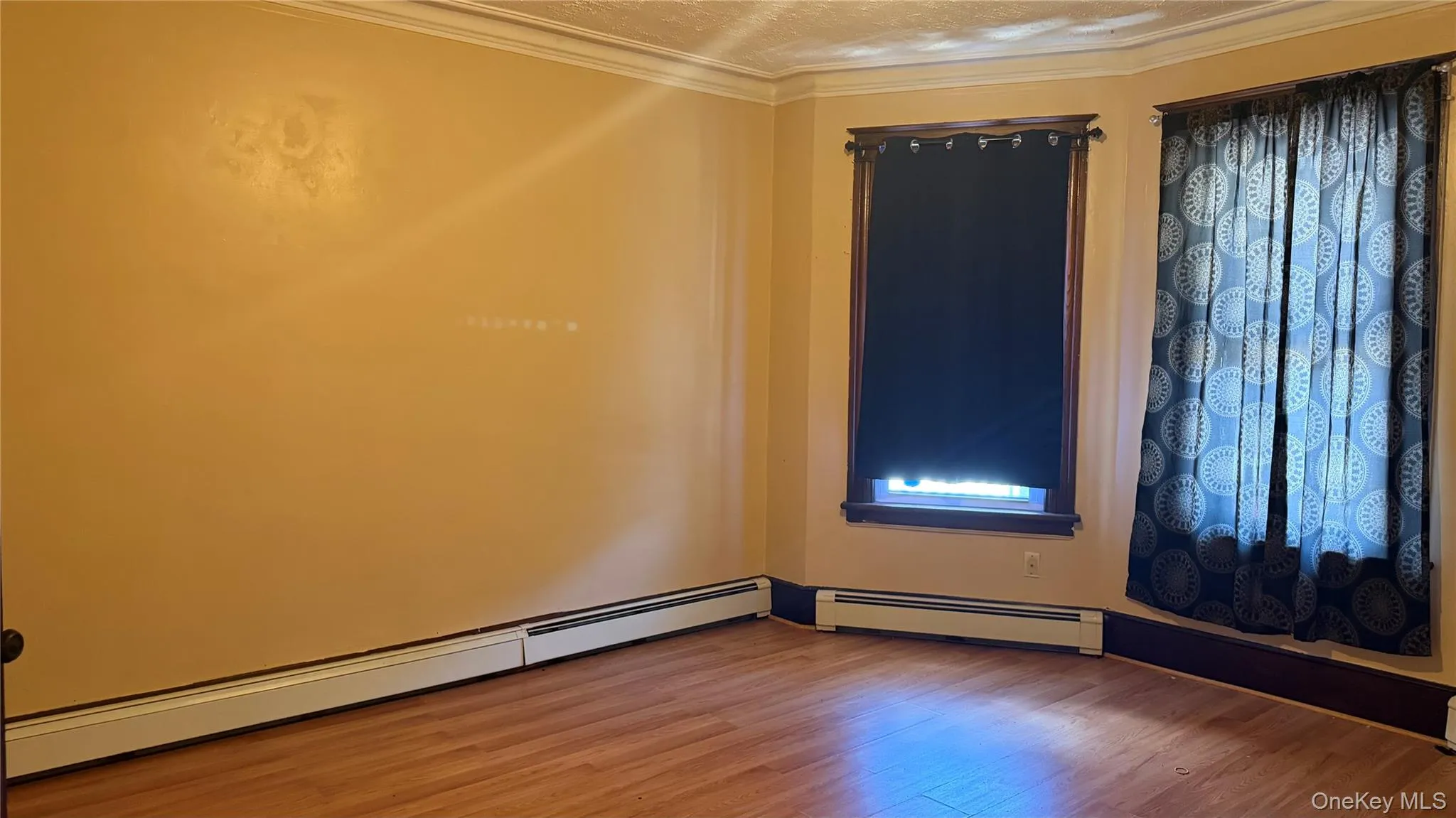 417 Baker Street, Poughkeepsie, NY, 2 Bedrooms Bedrooms, 4 Rooms Rooms,1 BathroomBathrooms,Residential Lease,For Rent,Baker,0,KEY1018085 417 Baker Street, Poughkeepsie, NY, 2 Bedrooms Bedrooms, 4 Rooms Rooms,1 BathroomBathrooms,Residential Lease,For Rent,Baker,0,KEY1018085