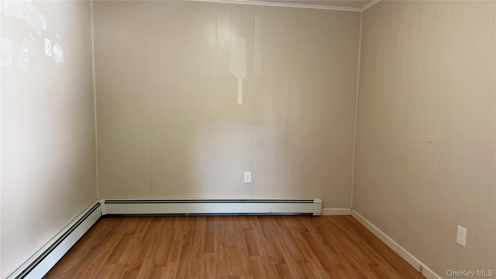 417 Baker Street, Poughkeepsie, NY, 2 Bedrooms Bedrooms, 4 Rooms Rooms,1 BathroomBathrooms,Residential Lease,For Rent,Baker,0,KEY1018091 417 Baker Street, Poughkeepsie, NY, 2 Bedrooms Bedrooms, 4 Rooms Rooms,1 BathroomBathrooms,Residential Lease,For Rent,Baker,0,KEY1018091