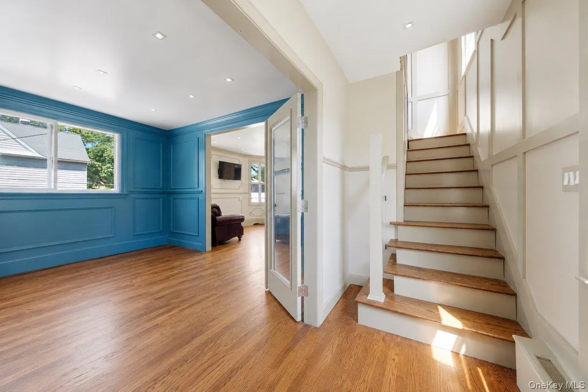 172 Crescent Place, Yonkers, NY, 3 Bedrooms Bedrooms, 9 Rooms Rooms,2 BathroomsBathrooms,Residential,For Rent,Crescent,0,KEY1018100 172 Crescent Place, Yonkers, NY, 3 Bedrooms Bedrooms, 9 Rooms Rooms,2 BathroomsBathrooms,Residential,For Rent,Crescent,0,KEY1018100