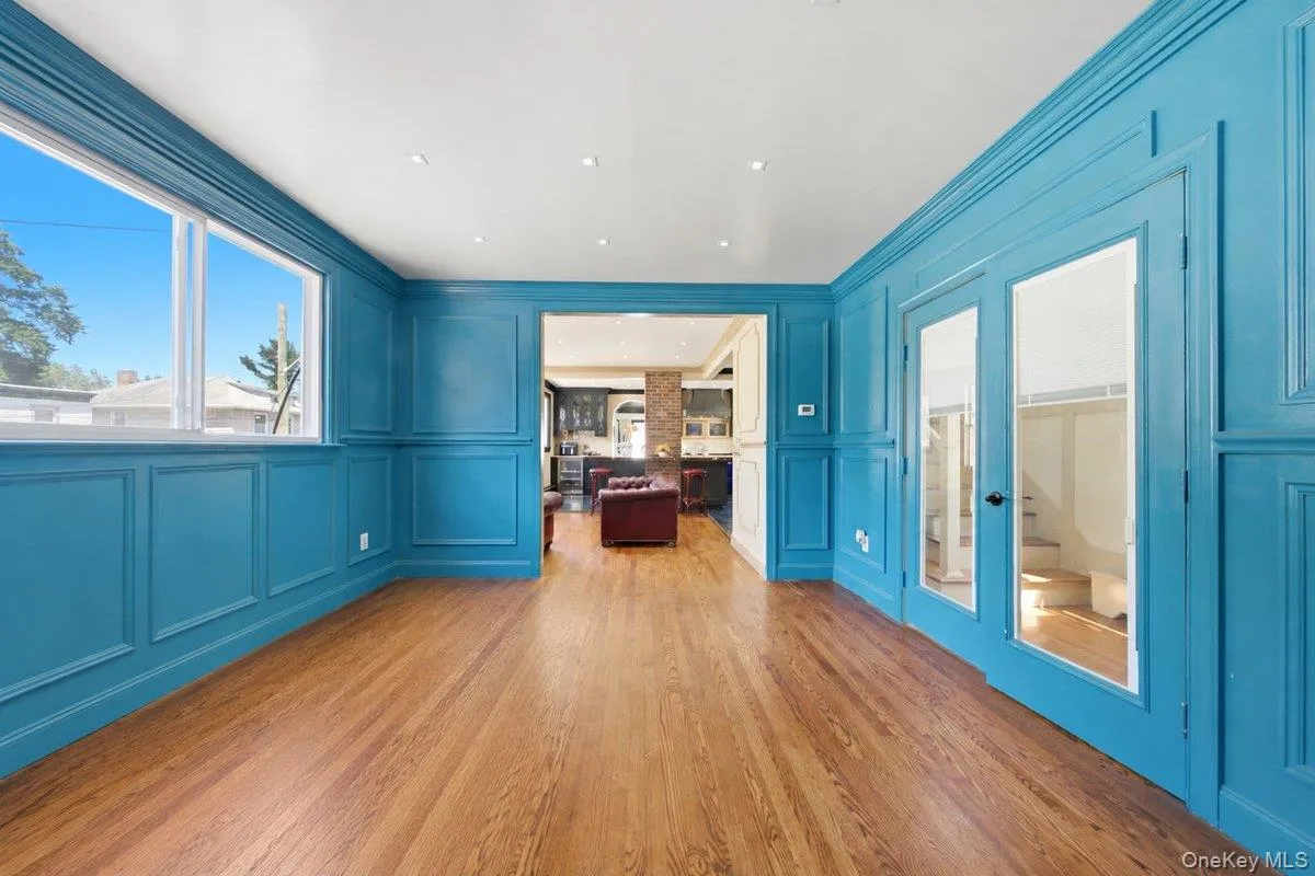 172 Crescent Place, Yonkers, NY, 3 Bedrooms Bedrooms, 9 Rooms Rooms,2 BathroomsBathrooms,Residential,For Rent,Crescent,0,KEY1018100 172 Crescent Place, Yonkers, NY, 3 Bedrooms Bedrooms, 9 Rooms Rooms,2 BathroomsBathrooms,Residential,For Rent,Crescent,0,KEY1018100