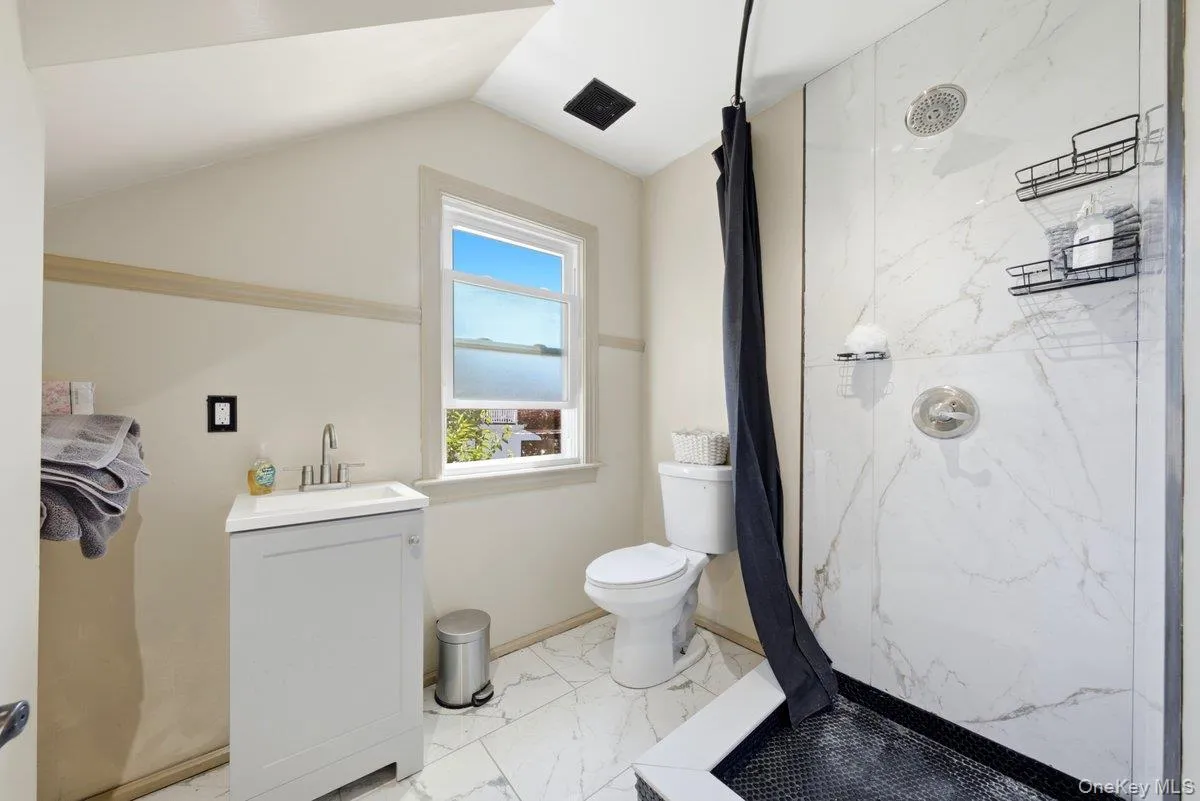 Hall Bathroom Hall Bathroom