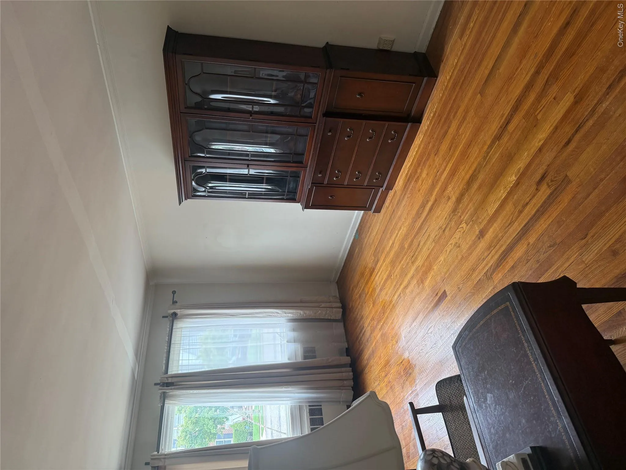 243 Pershing Parkway, Hempstead, NY, 4 Bedrooms Bedrooms, 7 Rooms Rooms,1 BathroomBathrooms,Residential,For Rent,Pershing,0,KEY1018102 243 Pershing Parkway, Hempstead, NY, 4 Bedrooms Bedrooms, 7 Rooms Rooms,1 BathroomBathrooms,Residential,For Rent,Pershing,0,KEY1018102