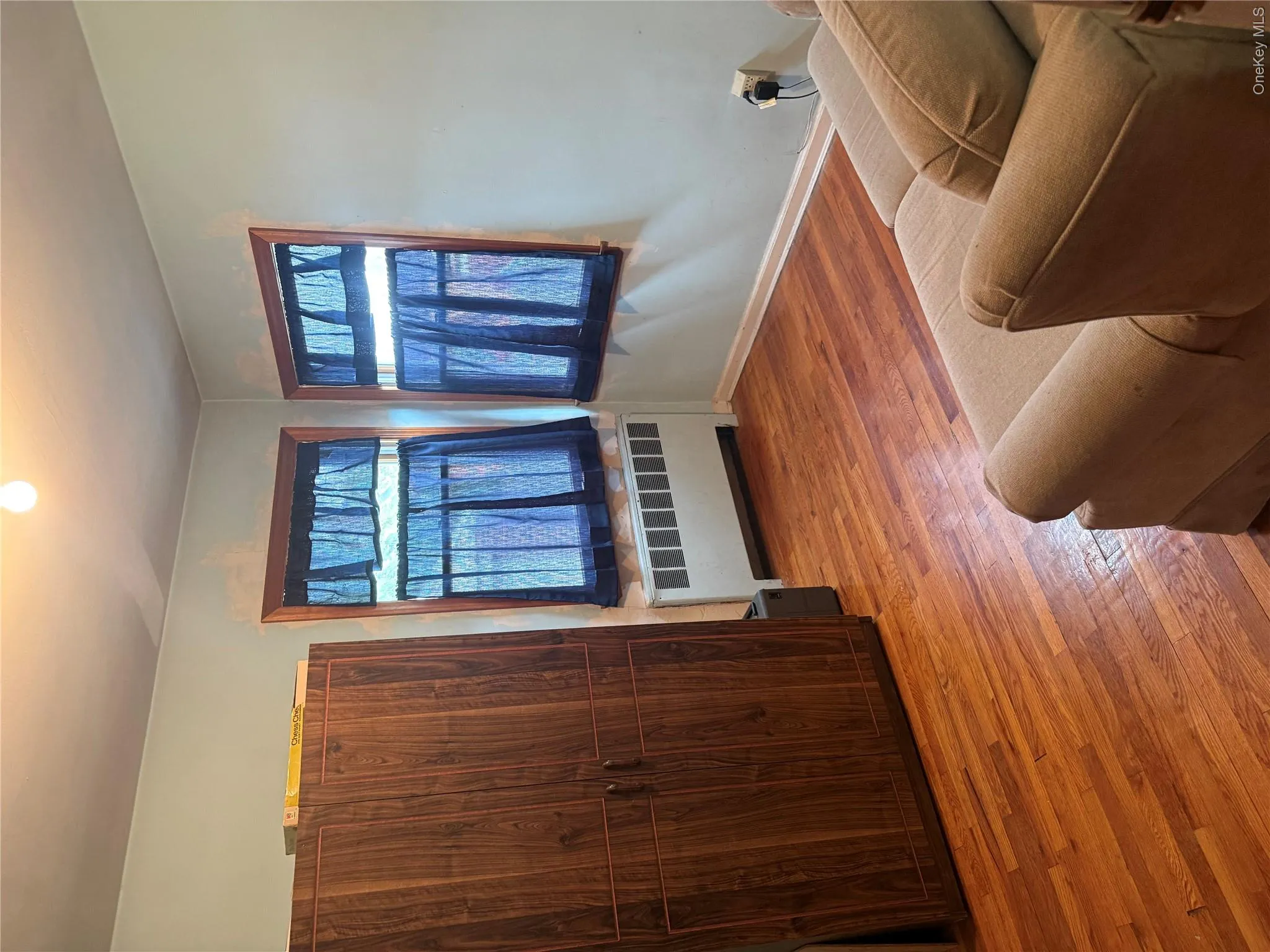 243 Pershing Parkway, Hempstead, NY, 4 Bedrooms Bedrooms, 7 Rooms Rooms,1 BathroomBathrooms,Residential,For Rent,Pershing,0,KEY1018102 243 Pershing Parkway, Hempstead, NY, 4 Bedrooms Bedrooms, 7 Rooms Rooms,1 BathroomBathrooms,Residential,For Rent,Pershing,0,KEY1018102