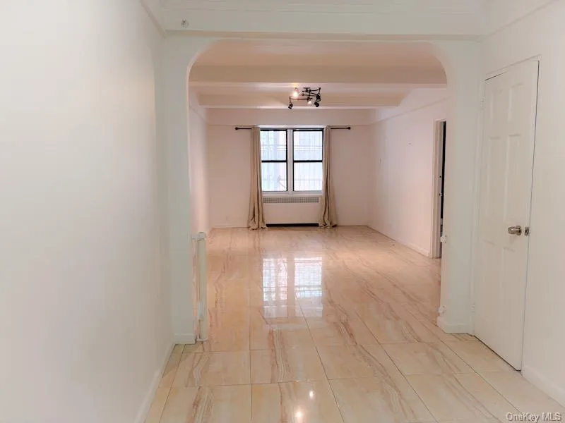 420 206th Street, New York, NY, 2 Bedrooms Bedrooms, 7 Rooms Rooms,1 BathroomBathrooms,Residential Lease,For Rent,206th,0,KEY1018103 420 206th Street, New York, NY, 2 Bedrooms Bedrooms, 7 Rooms Rooms,1 BathroomBathrooms,Residential Lease,For Rent,206th,0,KEY1018103