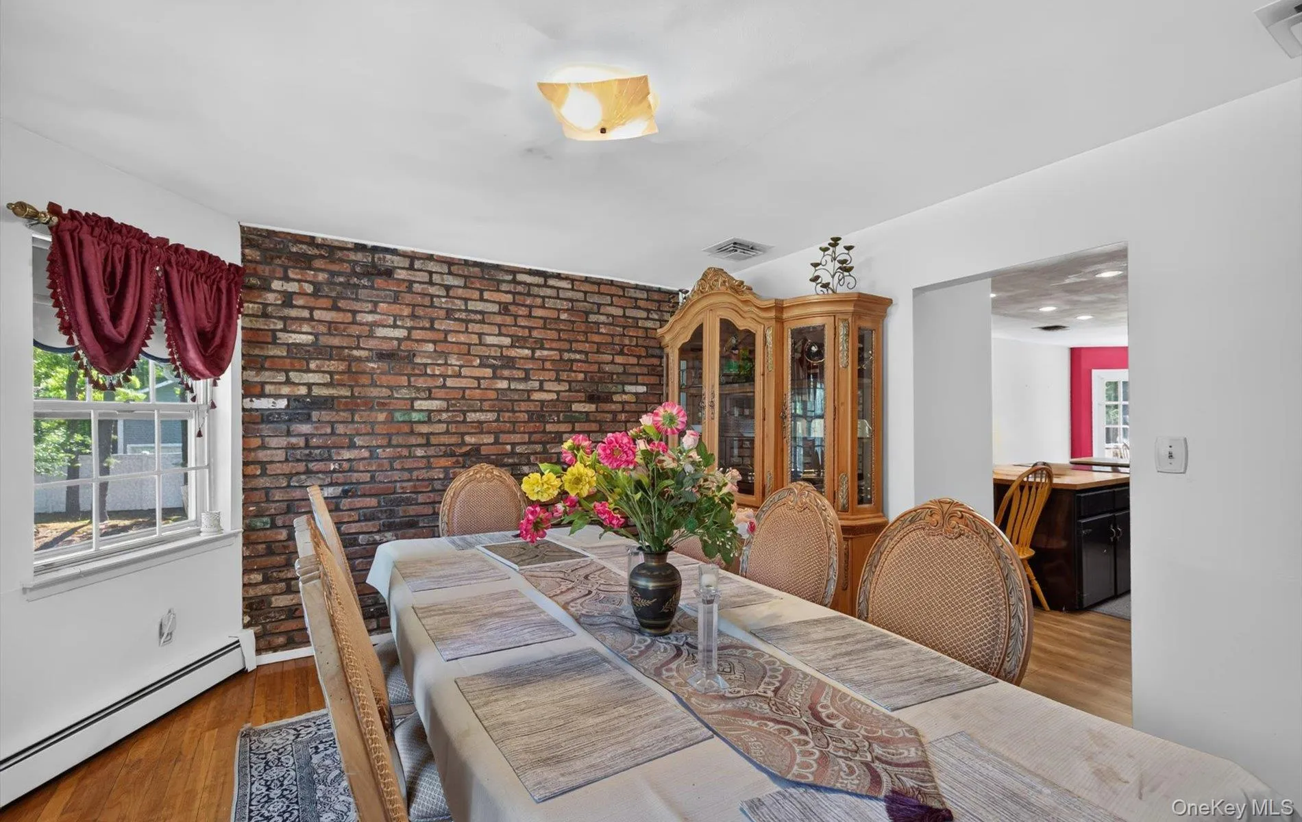 10 Otsego Avenue, Huntington, NY, 6 Bedrooms Bedrooms, 13 Rooms Rooms,5 BathroomsBathrooms,Residential,For Rent,Otsego,0,KEY1018114 10 Otsego Avenue, Huntington, NY, 6 Bedrooms Bedrooms, 13 Rooms Rooms,5 BathroomsBathrooms,Residential,For Rent,Otsego,0,KEY1018114