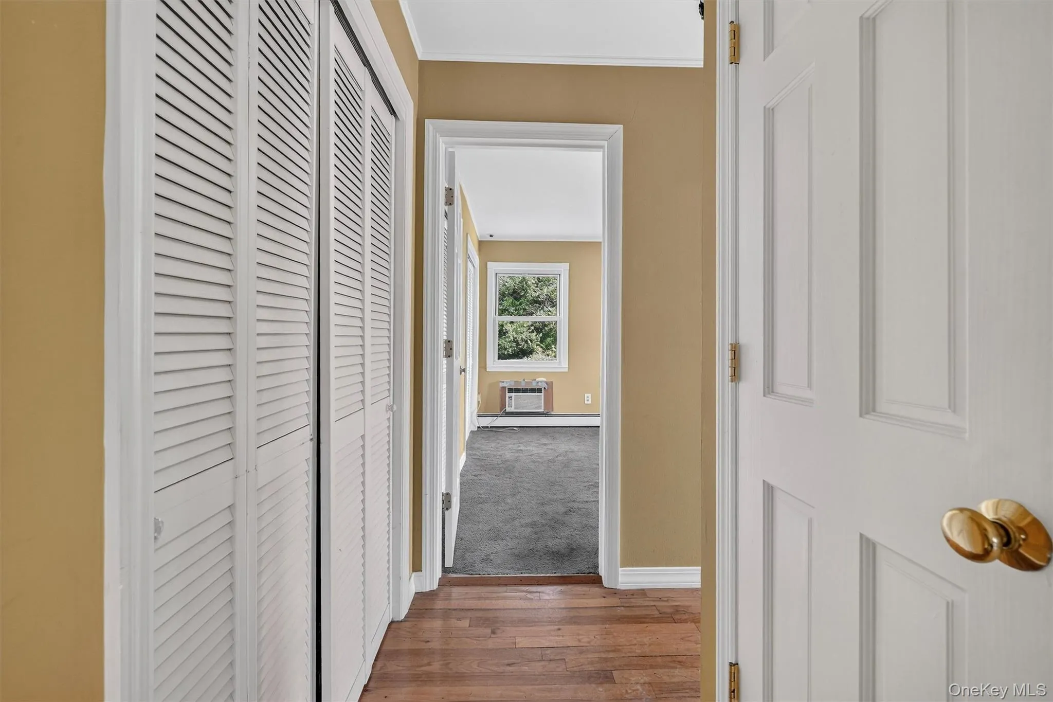 Hallway to Bedroom and Bathroom Hallway to Bedroom and Bathroom