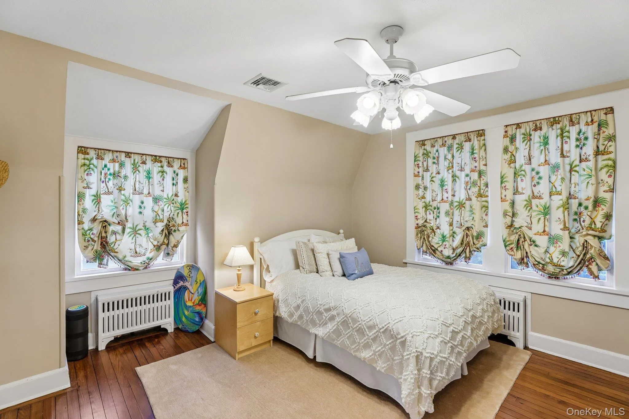 10 Boyd Avenue, Islip, NY, 4 Bedrooms Bedrooms, 9 Rooms Rooms,2 BathroomsBathrooms,Residential,For Rent,Boyd,0,KEY1018121 10 Boyd Avenue, Islip, NY, 4 Bedrooms Bedrooms, 9 Rooms Rooms,2 BathroomsBathrooms,Residential,For Rent,Boyd,0,KEY1018121