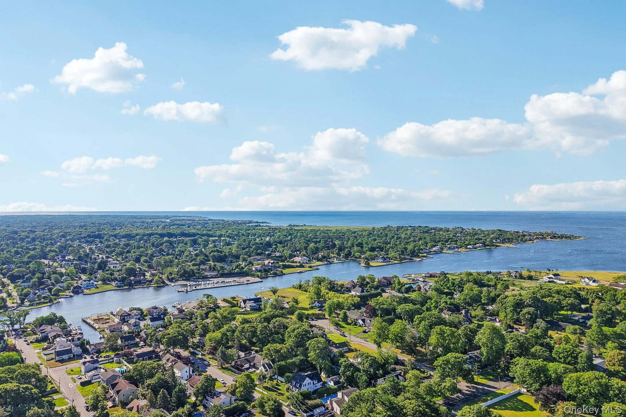 10 Boyd Avenue, Islip, NY, 4 Bedrooms Bedrooms, 9 Rooms Rooms,2 BathroomsBathrooms,Residential,For Rent,Boyd,0,KEY1018121 10 Boyd Avenue, Islip, NY, 4 Bedrooms Bedrooms, 9 Rooms Rooms,2 BathroomsBathrooms,Residential,For Rent,Boyd,0,KEY1018121