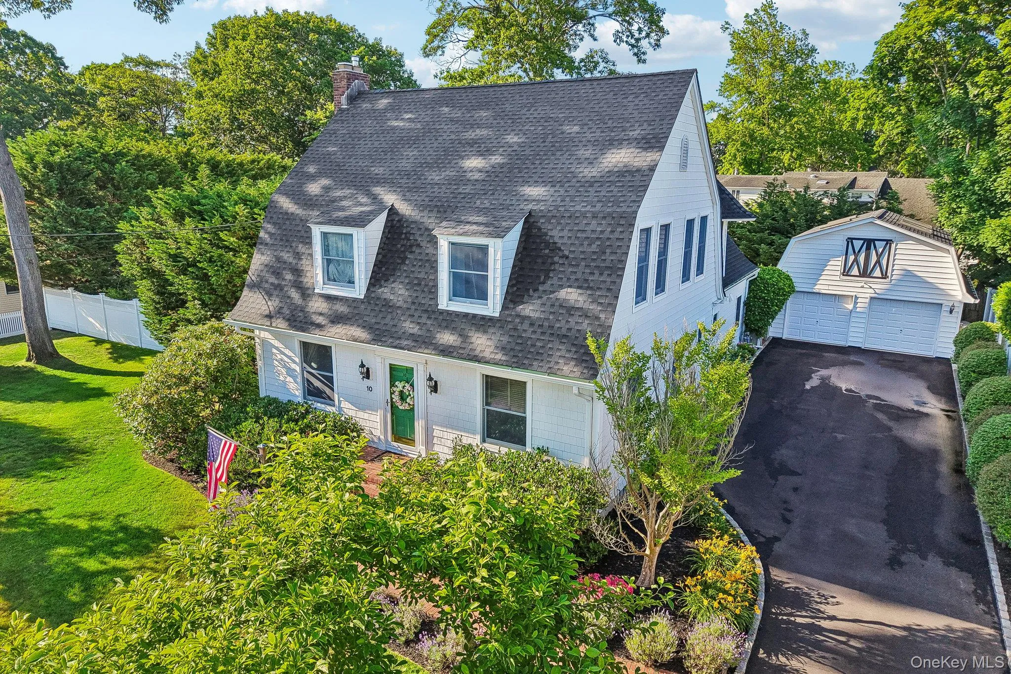 10 Boyd Avenue, Islip, NY, 4 Bedrooms Bedrooms, 9 Rooms Rooms,2 BathroomsBathrooms,Residential,For Rent,Boyd,0,KEY1018121 10 Boyd Avenue, Islip, NY, 4 Bedrooms Bedrooms, 9 Rooms Rooms,2 BathroomsBathrooms,Residential,For Rent,Boyd,0,KEY1018121