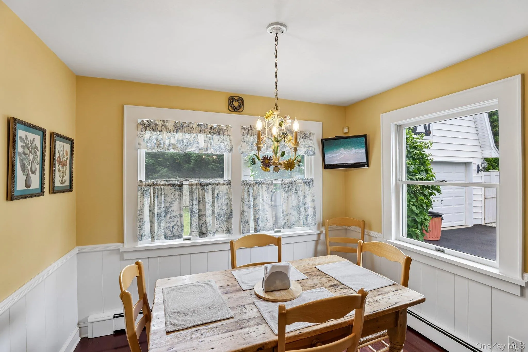 10 Boyd Avenue, Islip, NY, 4 Bedrooms Bedrooms, 9 Rooms Rooms,2 BathroomsBathrooms,Residential,For Rent,Boyd,0,KEY1018121 10 Boyd Avenue, Islip, NY, 4 Bedrooms Bedrooms, 9 Rooms Rooms,2 BathroomsBathrooms,Residential,For Rent,Boyd,0,KEY1018121