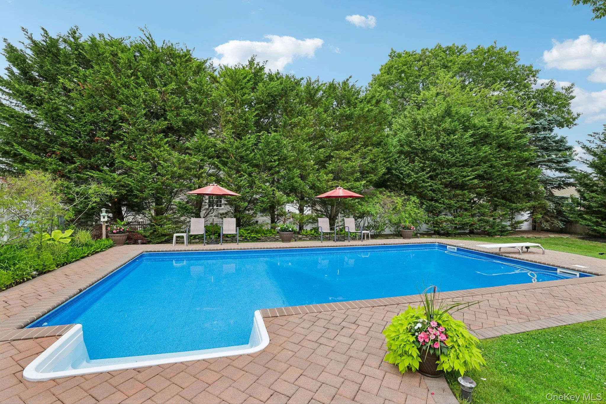 10 Boyd Avenue, Islip, NY, 4 Bedrooms Bedrooms, 9 Rooms Rooms,2 BathroomsBathrooms,Residential,For Rent,Boyd,0,KEY1018121 10 Boyd Avenue, Islip, NY, 4 Bedrooms Bedrooms, 9 Rooms Rooms,2 BathroomsBathrooms,Residential,For Rent,Boyd,0,KEY1018121