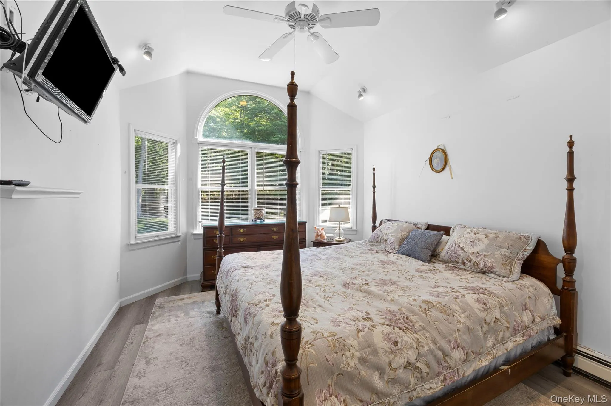 10 Randall Road, Brookhaven, NY, 5 Bedrooms Bedrooms, 10 Rooms Rooms,3 BathroomsBathrooms,Residential,For Rent,Randall,0,1018122 10 Randall Road, Brookhaven, NY, 5 Bedrooms Bedrooms, 10 Rooms Rooms,3 BathroomsBathrooms,Residential,For Rent,Randall,0,1018122