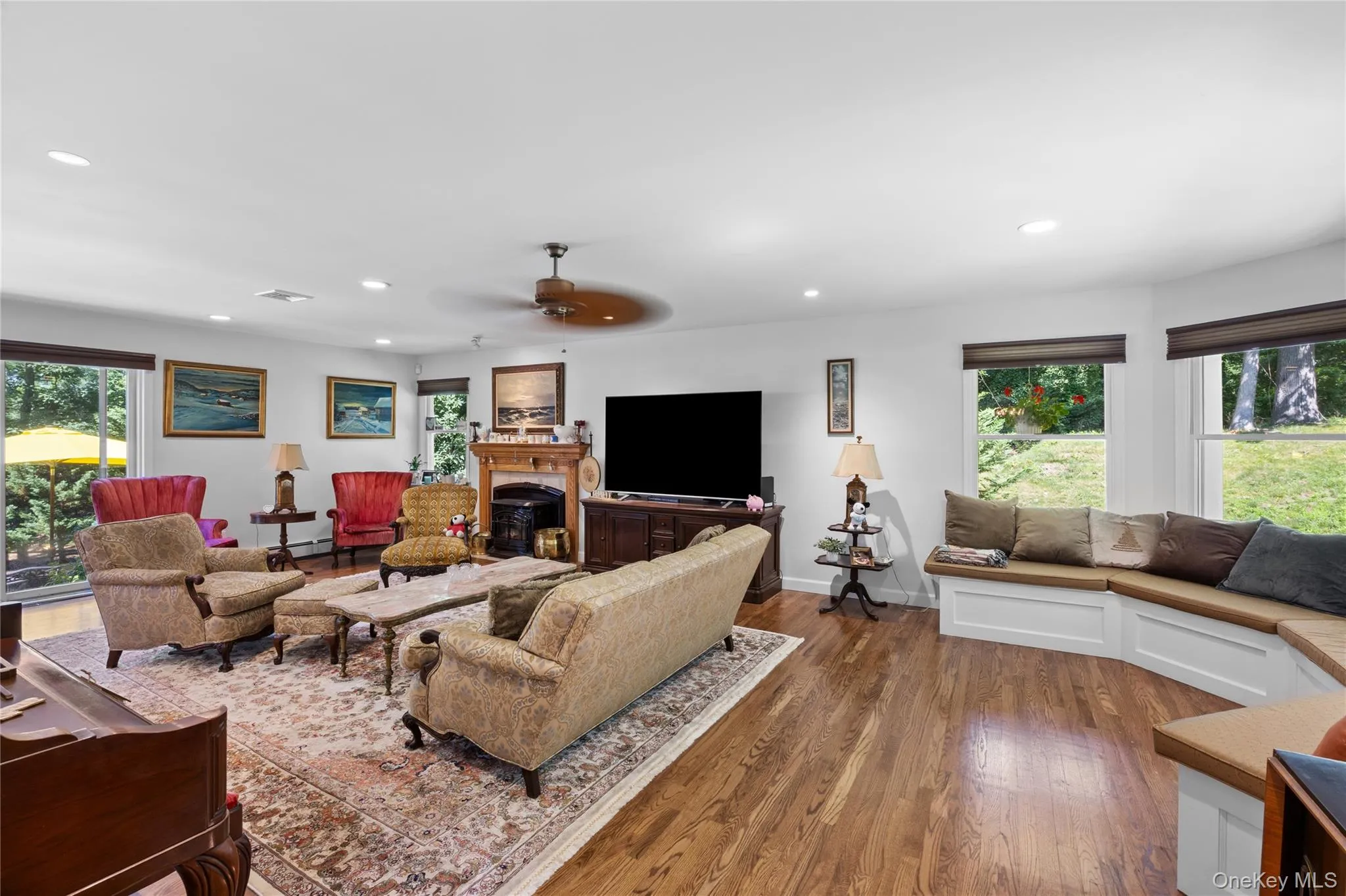 10 Randall Road, Brookhaven, NY, 5 Bedrooms Bedrooms, 10 Rooms Rooms,3 BathroomsBathrooms,Residential,For Rent,Randall,0,1018122 10 Randall Road, Brookhaven, NY, 5 Bedrooms Bedrooms, 10 Rooms Rooms,3 BathroomsBathrooms,Residential,For Rent,Randall,0,1018122