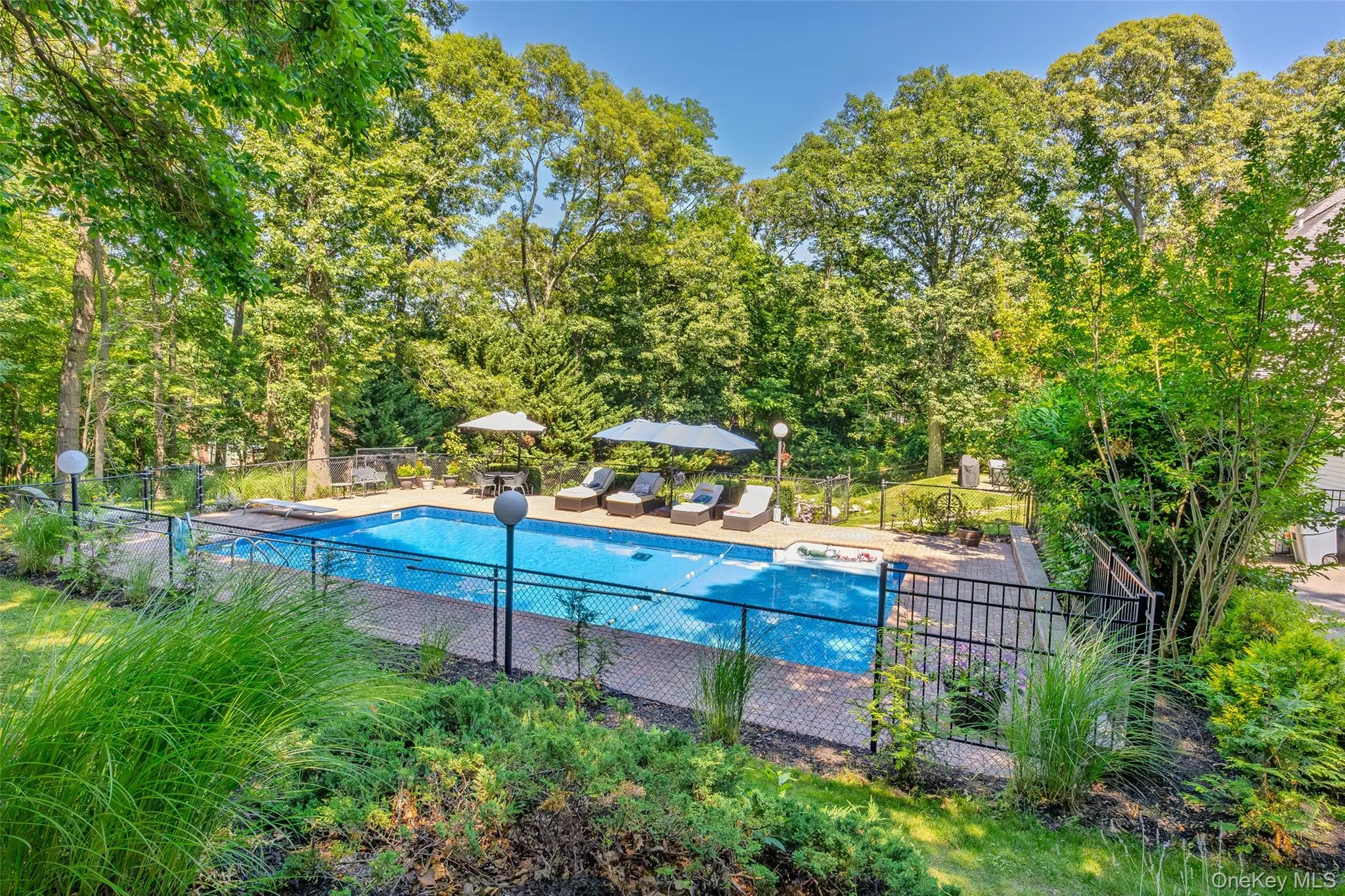 10 Randall Road, Brookhaven, NY, 5 Bedrooms Bedrooms, 10 Rooms Rooms,3 BathroomsBathrooms,Residential,For Rent,Randall,0,1018122 10 Randall Road, Brookhaven, NY, 5 Bedrooms Bedrooms, 10 Rooms Rooms,3 BathroomsBathrooms,Residential,For Rent,Randall,0,1018122