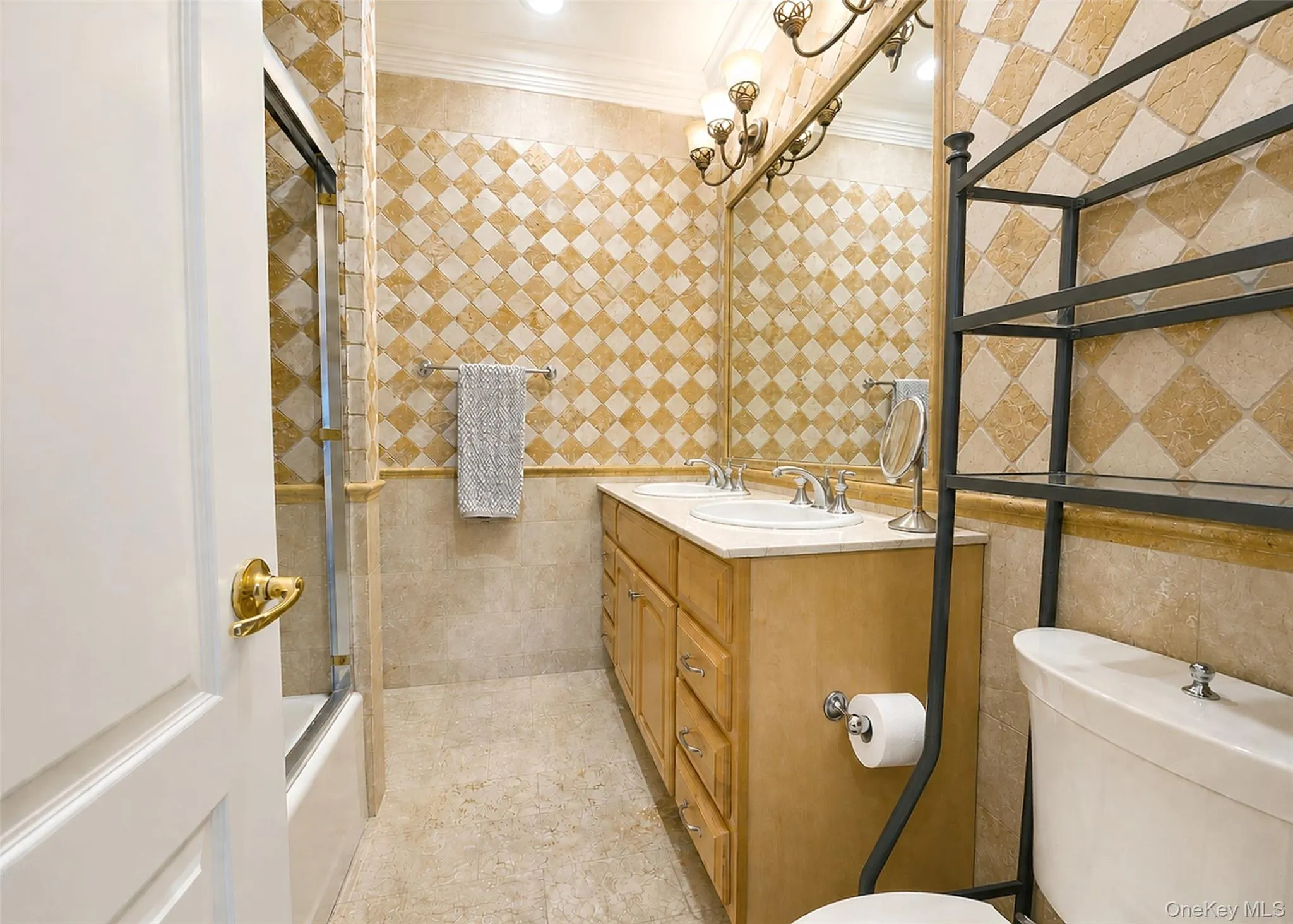Bathroom Bathroom