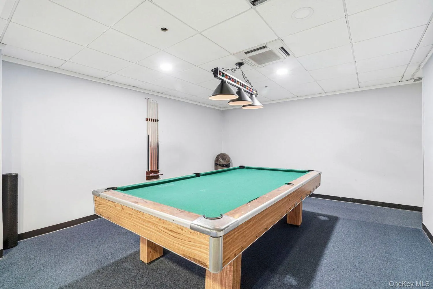 2 Bay Club Drive, New York, NY, 1 Bedroom Bedrooms, 4 Rooms Rooms,1 BathroomBathrooms,Residential,For Rent,Bay Club,0,KEY1018130 2 Bay Club Drive, New York, NY, 1 Bedroom Bedrooms, 4 Rooms Rooms,1 BathroomBathrooms,Residential,For Rent,Bay Club,0,KEY1018130