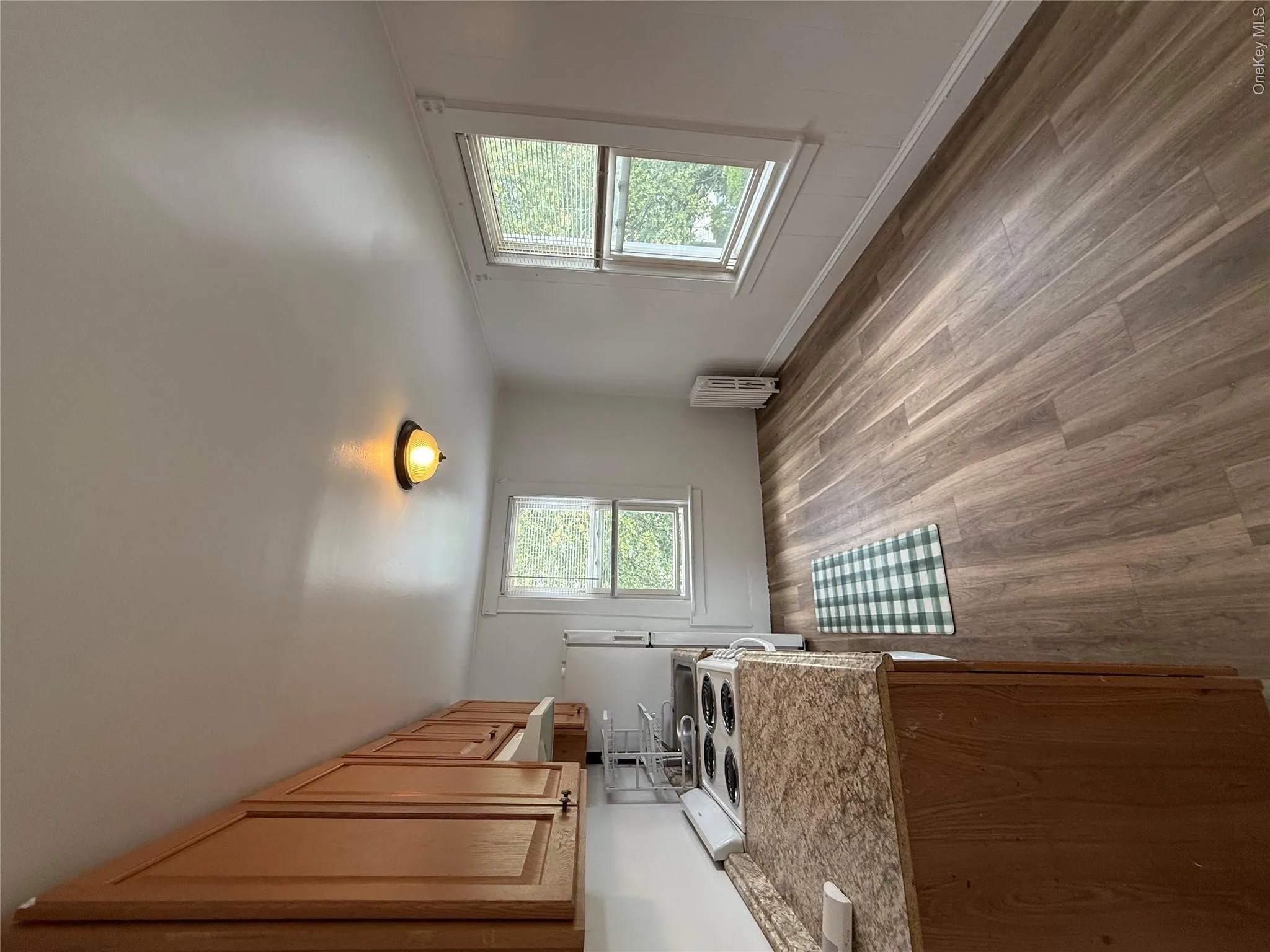 604 1st Avenue, Hempstead, NY, 1 Bedroom Bedrooms, 2 Rooms Rooms,1 BathroomBathrooms,Residential Lease,For Rent,1st,0,KEY1018132 604 1st Avenue, Hempstead, NY, 1 Bedroom Bedrooms, 2 Rooms Rooms,1 BathroomBathrooms,Residential Lease,For Rent,1st,0,KEY1018132
