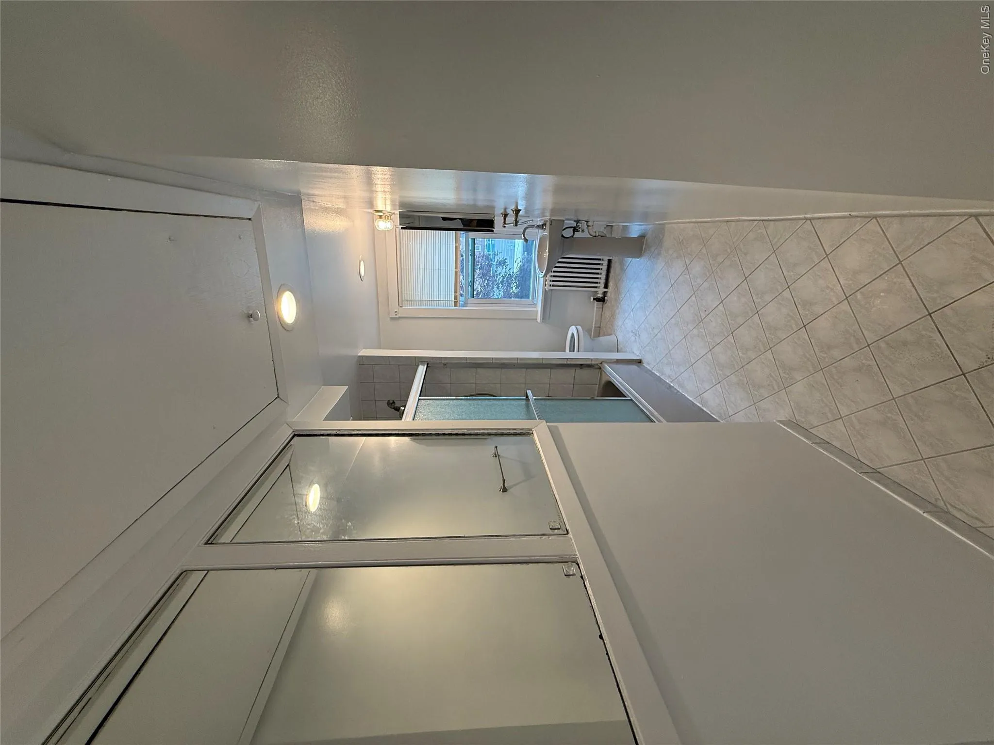 604 1st Avenue, Hempstead, NY, 1 Bedroom Bedrooms, 2 Rooms Rooms,1 BathroomBathrooms,Residential Lease,For Rent,1st,0,KEY1018132 604 1st Avenue, Hempstead, NY, 1 Bedroom Bedrooms, 2 Rooms Rooms,1 BathroomBathrooms,Residential Lease,For Rent,1st,0,KEY1018132