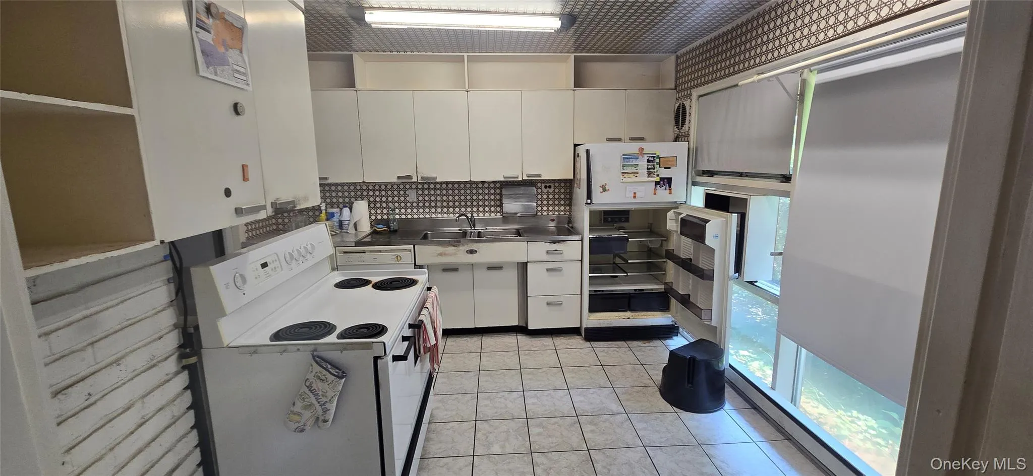 65 Saddle Lane, North Hempstead, NY, 3 Bedrooms Bedrooms, 5 Rooms Rooms,2 BathroomsBathrooms,Residential,For Rent,Saddle,0,1018137 65 Saddle Lane, North Hempstead, NY, 3 Bedrooms Bedrooms, 5 Rooms Rooms,2 BathroomsBathrooms,Residential,For Rent,Saddle,0,1018137