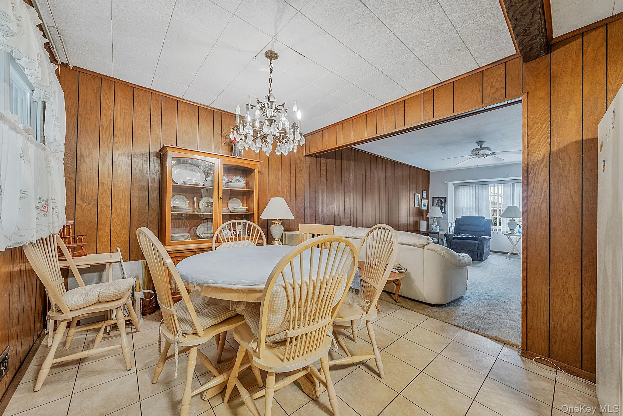 107 Walnut Street, Oyster Bay, NY, 3 Bedrooms Bedrooms, 6 Rooms Rooms,1 BathroomBathrooms,Residential,For Rent,Walnut,0,KEY1018138 107 Walnut Street, Oyster Bay, NY, 3 Bedrooms Bedrooms, 6 Rooms Rooms,1 BathroomBathrooms,Residential,For Rent,Walnut,0,KEY1018138