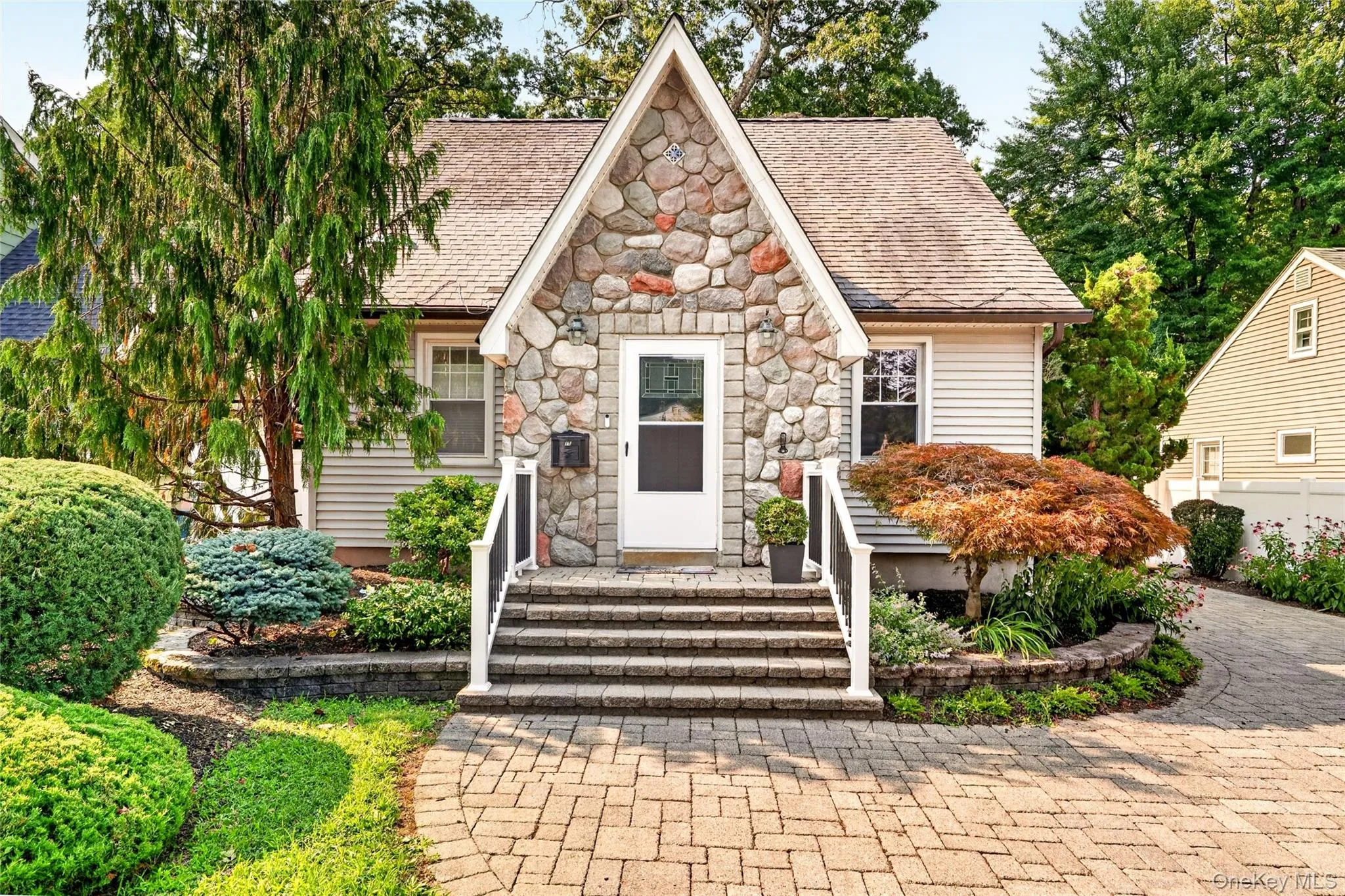 15 Palisades Avenue, Clarkstown, NY, 3 Bedrooms Bedrooms, 9 Rooms Rooms,2 BathroomsBathrooms,Residential,For Rent,Palisades,0,1018141 15 Palisades Avenue, Clarkstown, NY, 3 Bedrooms Bedrooms, 9 Rooms Rooms,2 BathroomsBathrooms,Residential,For Rent,Palisades,0,1018141