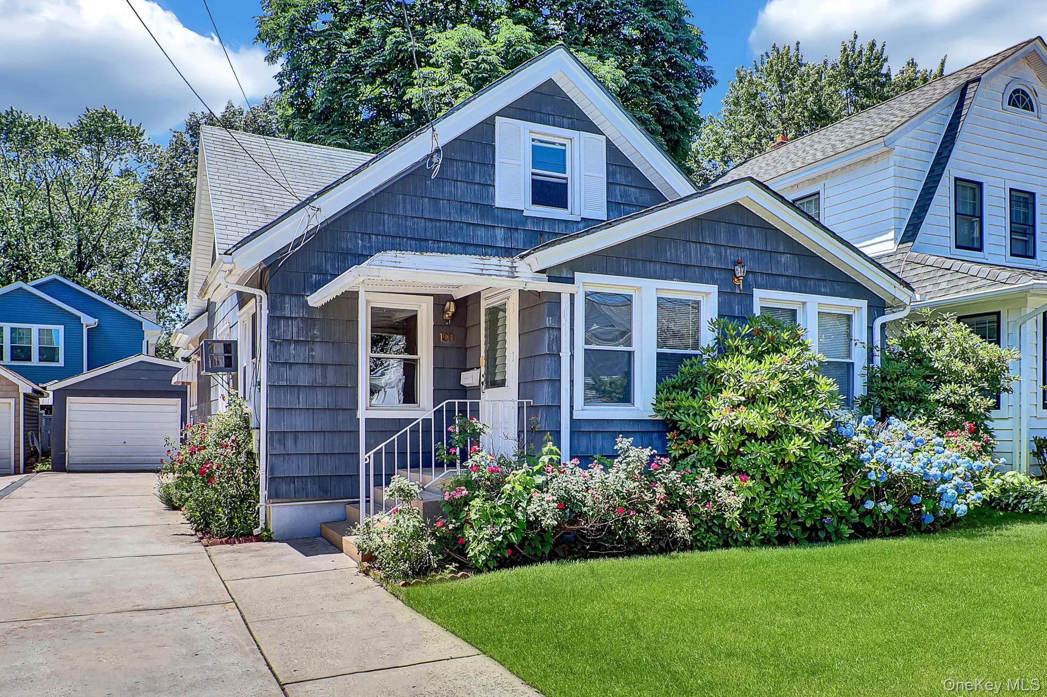 100 Irving Avenue, Hempstead, NY, 3 Bedrooms Bedrooms, 7 Rooms Rooms,2 BathroomsBathrooms,Residential,For Rent,Irving,0,1018142 100 Irving Avenue, Hempstead, NY, 3 Bedrooms Bedrooms, 7 Rooms Rooms,2 BathroomsBathrooms,Residential,For Rent,Irving,0,1018142