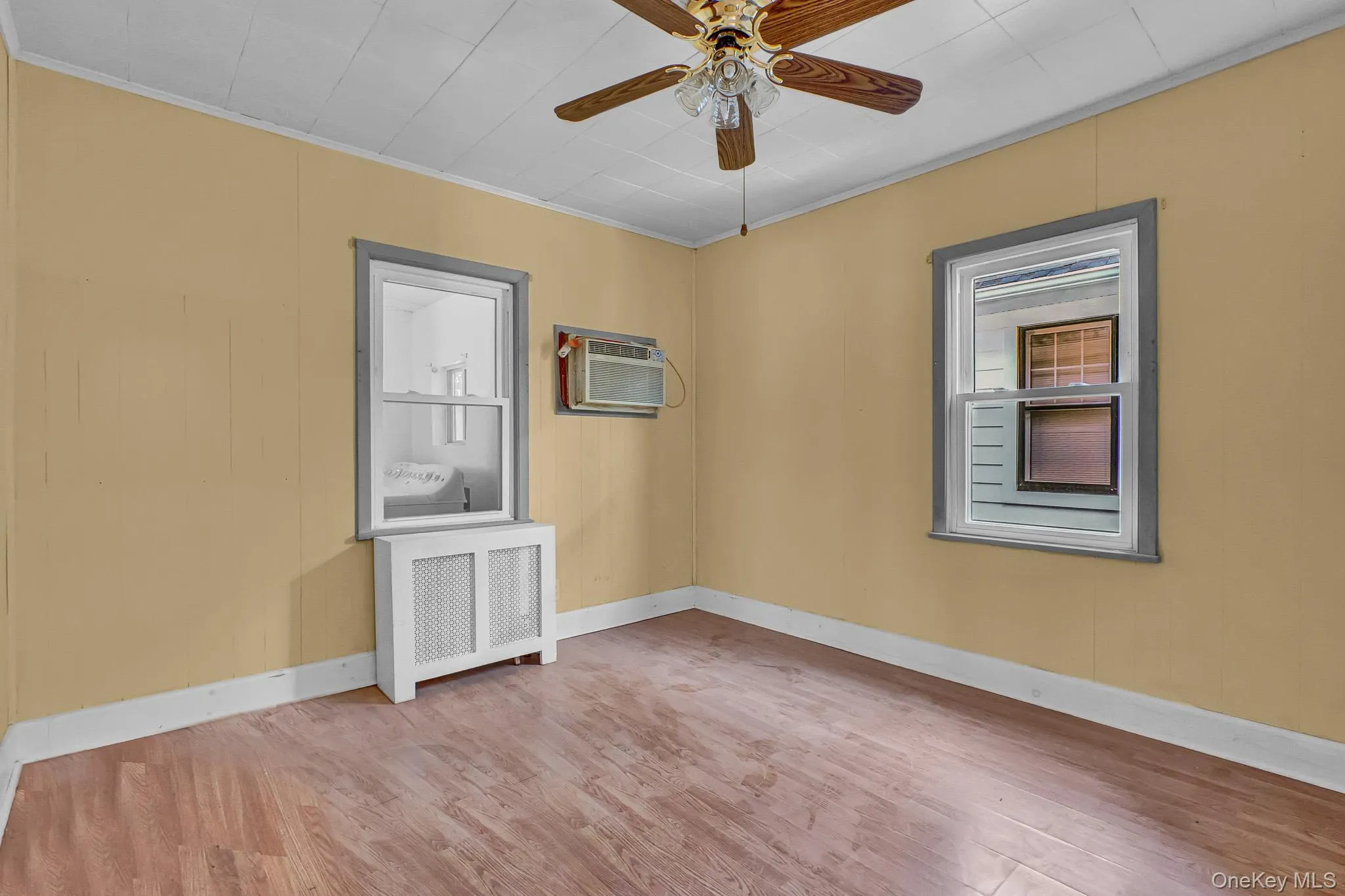 100 Irving Avenue, Hempstead, NY, 3 Bedrooms Bedrooms, 7 Rooms Rooms,2 BathroomsBathrooms,Residential,For Rent,Irving,0,1018142 100 Irving Avenue, Hempstead, NY, 3 Bedrooms Bedrooms, 7 Rooms Rooms,2 BathroomsBathrooms,Residential,For Rent,Irving,0,1018142