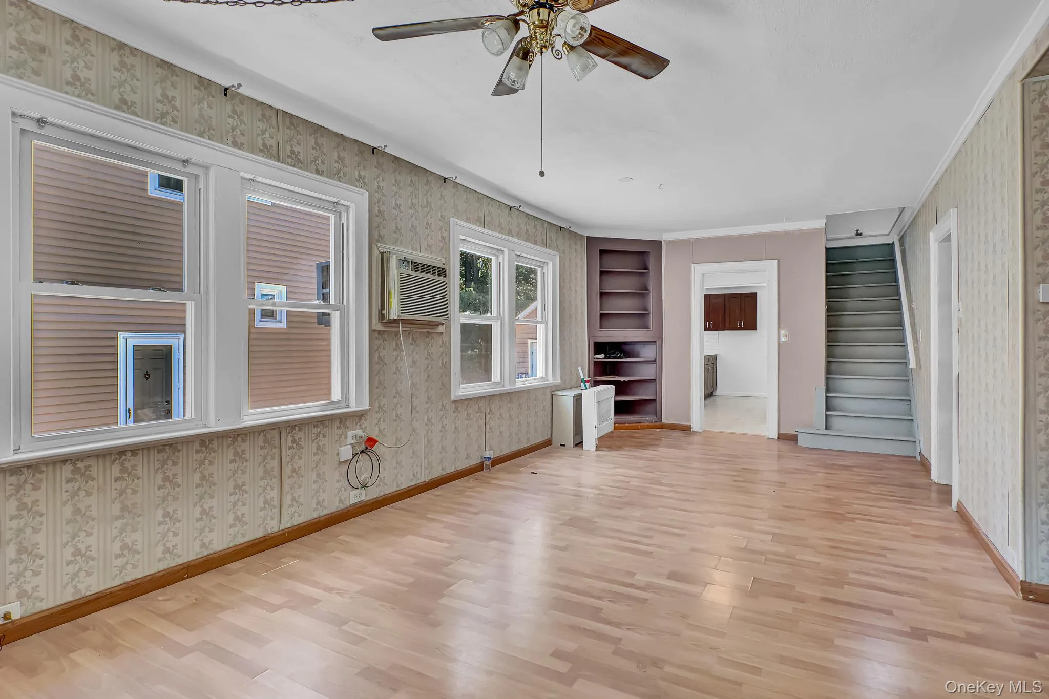 100 Irving Avenue, Hempstead, NY, 3 Bedrooms Bedrooms, 7 Rooms Rooms,2 BathroomsBathrooms,Residential,For Rent,Irving,0,1018142 100 Irving Avenue, Hempstead, NY, 3 Bedrooms Bedrooms, 7 Rooms Rooms,2 BathroomsBathrooms,Residential,For Rent,Irving,0,1018142