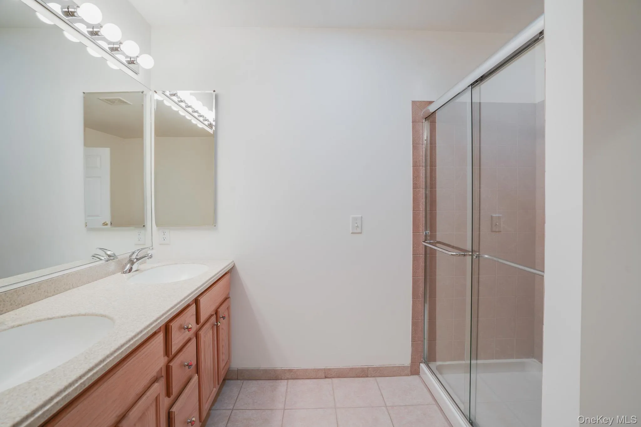 Primary bath featuring spacious shower Primary bath featuring spacious shower