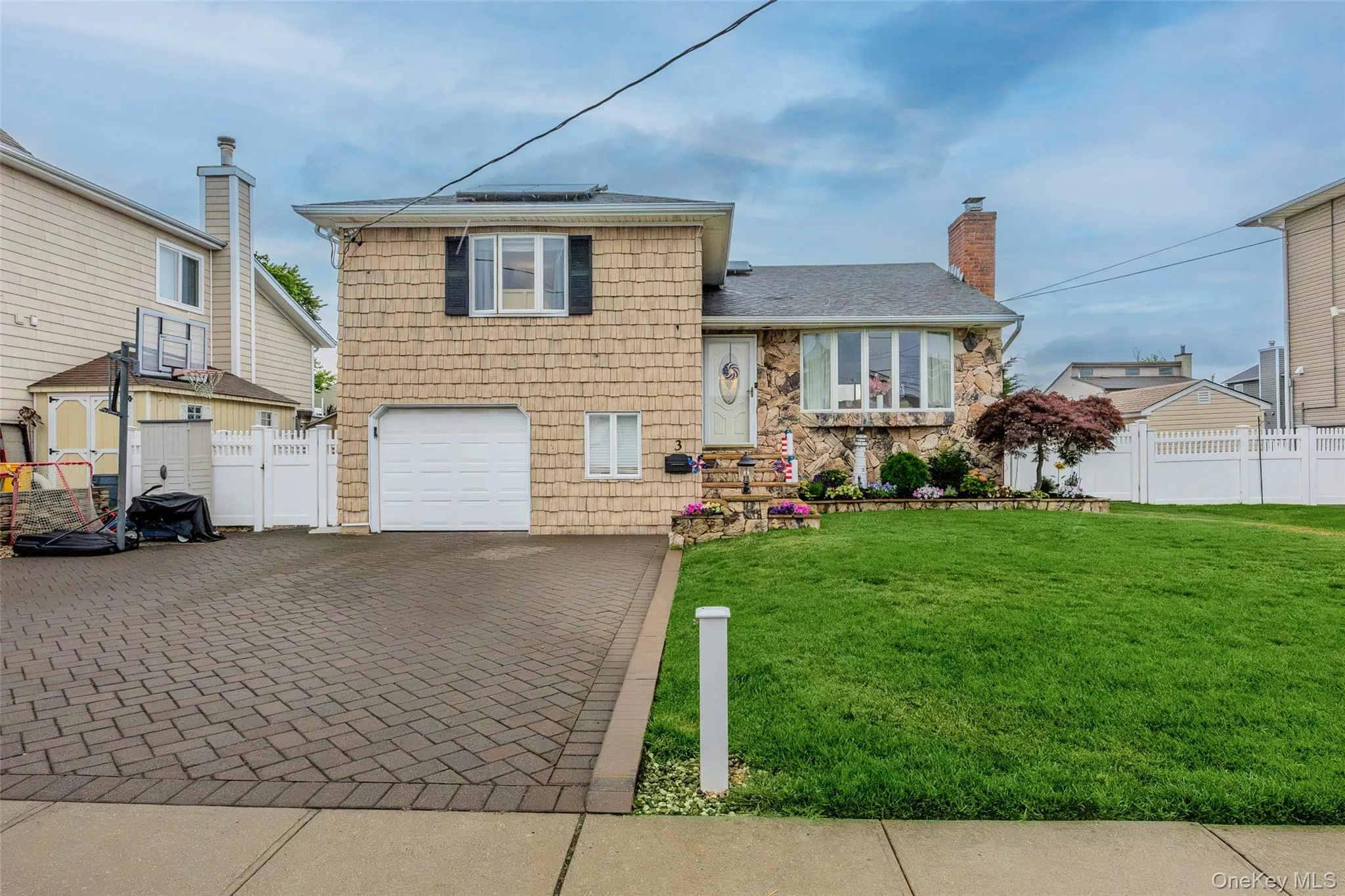 3 Jackson Place, Oyster Bay, NY, 3 Bedrooms Bedrooms, 7 Rooms Rooms,2 BathroomsBathrooms,Residential,For Rent,Jackson,0,KEY1018145 3 Jackson Place, Oyster Bay, NY, 3 Bedrooms Bedrooms, 7 Rooms Rooms,2 BathroomsBathrooms,Residential,For Rent,Jackson,0,KEY1018145