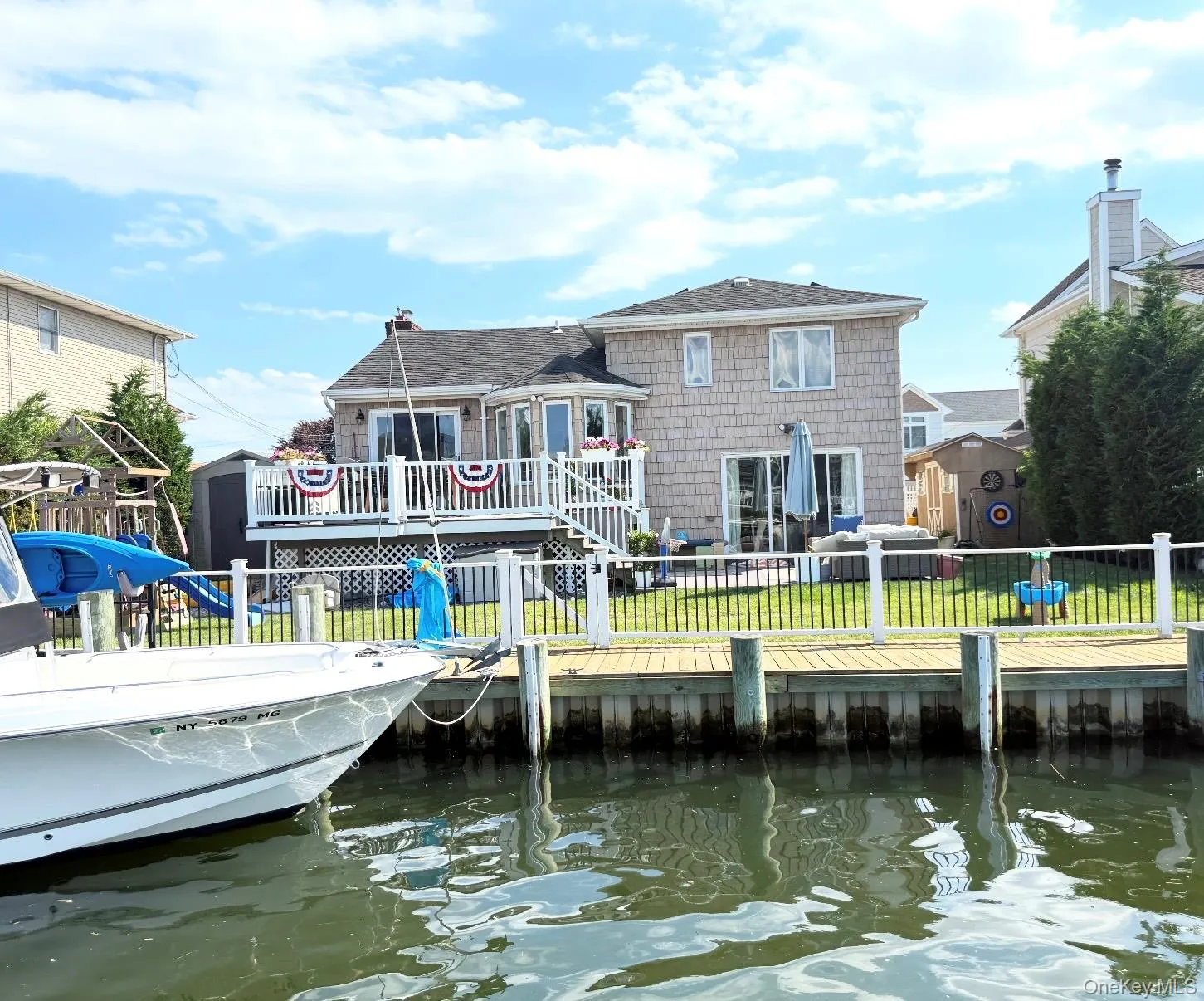 3 Jackson Place, Oyster Bay, NY, 3 Bedrooms Bedrooms, 7 Rooms Rooms,2 BathroomsBathrooms,Residential,For Rent,Jackson,0,KEY1018145 3 Jackson Place, Oyster Bay, NY, 3 Bedrooms Bedrooms, 7 Rooms Rooms,2 BathroomsBathrooms,Residential,For Rent,Jackson,0,KEY1018145