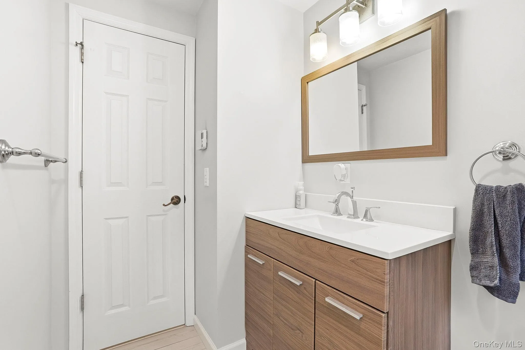 1 Craig Place, Wappinger, NY, 3 Bedrooms Bedrooms, 7 Rooms Rooms,2 BathroomsBathrooms,Residential,For Rent,Craig,0,KEY1018147 1 Craig Place, Wappinger, NY, 3 Bedrooms Bedrooms, 7 Rooms Rooms,2 BathroomsBathrooms,Residential,For Rent,Craig,0,KEY1018147