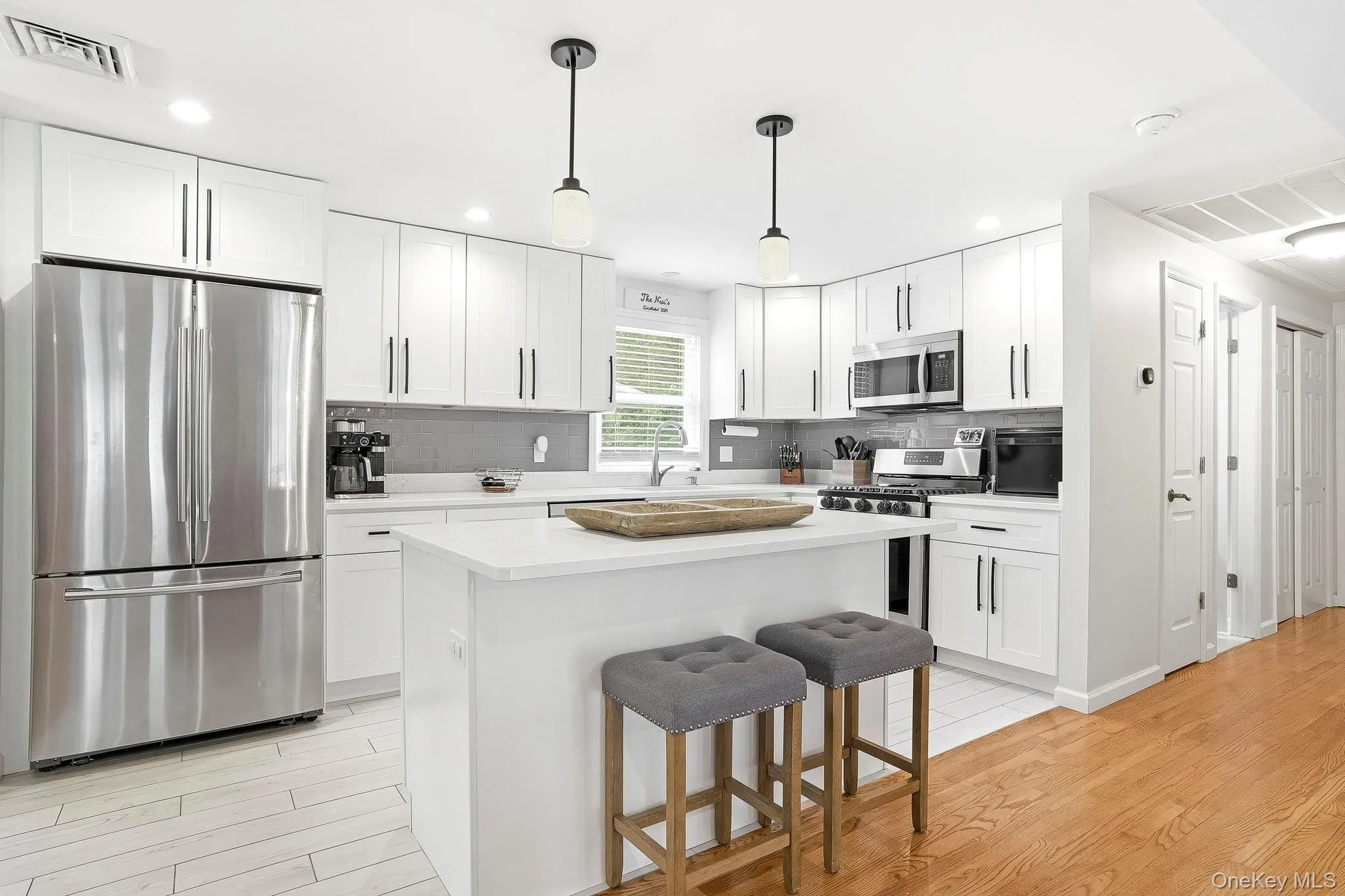 1 Craig Place, Wappinger, NY, 3 Bedrooms Bedrooms, 7 Rooms Rooms,2 BathroomsBathrooms,Residential,For Rent,Craig,0,KEY1018147 1 Craig Place, Wappinger, NY, 3 Bedrooms Bedrooms, 7 Rooms Rooms,2 BathroomsBathrooms,Residential,For Rent,Craig,0,KEY1018147
