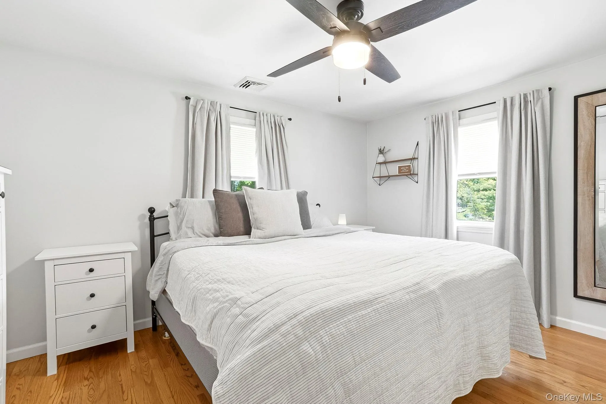 1 Craig Place, Wappinger, NY, 3 Bedrooms Bedrooms, 7 Rooms Rooms,2 BathroomsBathrooms,Residential,For Rent,Craig,0,KEY1018147 1 Craig Place, Wappinger, NY, 3 Bedrooms Bedrooms, 7 Rooms Rooms,2 BathroomsBathrooms,Residential,For Rent,Craig,0,KEY1018147