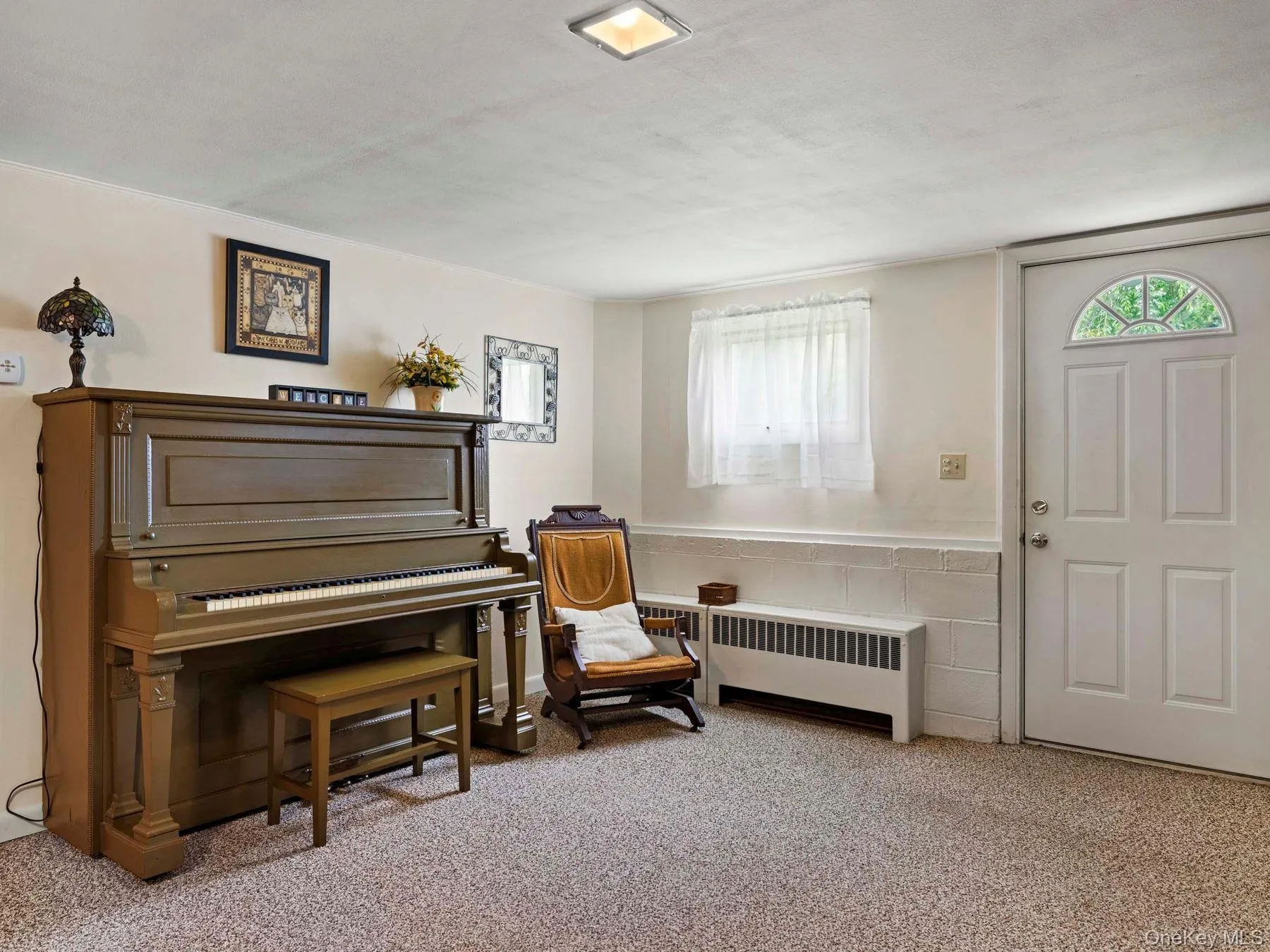240 Route 199, Red Hook, NY, 3 Bedrooms Bedrooms, 10 Rooms Rooms,2 BathroomsBathrooms,Residential,For Rent,Route 199,0,KEY1018152 240 Route 199, Red Hook, NY, 3 Bedrooms Bedrooms, 10 Rooms Rooms,2 BathroomsBathrooms,Residential,For Rent,Route 199,0,KEY1018152