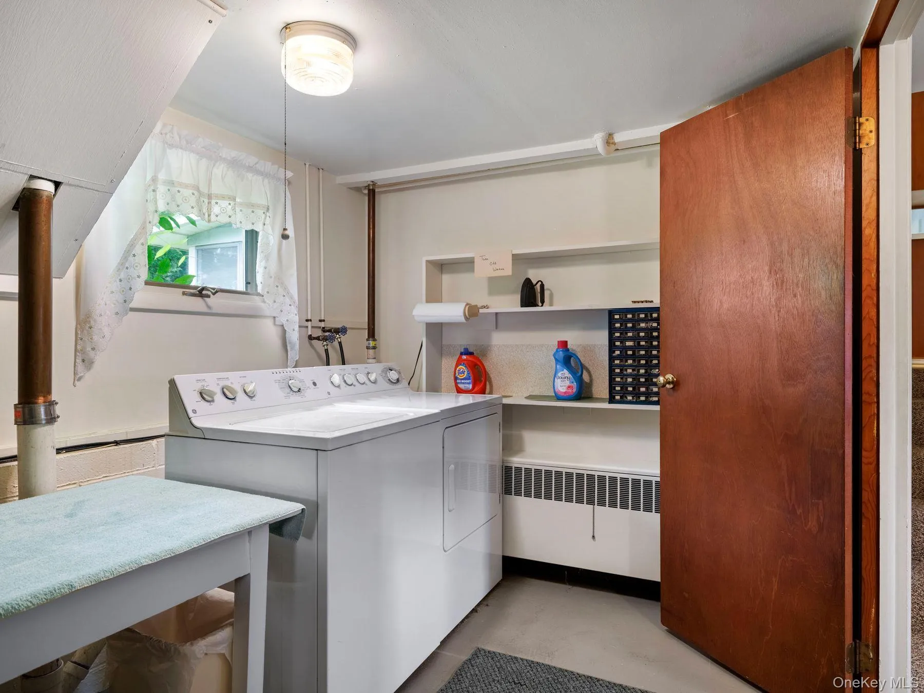 240 Route 199, Red Hook, NY, 3 Bedrooms Bedrooms, 10 Rooms Rooms,2 BathroomsBathrooms,Residential,For Rent,Route 199,0,KEY1018152 240 Route 199, Red Hook, NY, 3 Bedrooms Bedrooms, 10 Rooms Rooms,2 BathroomsBathrooms,Residential,For Rent,Route 199,0,KEY1018152