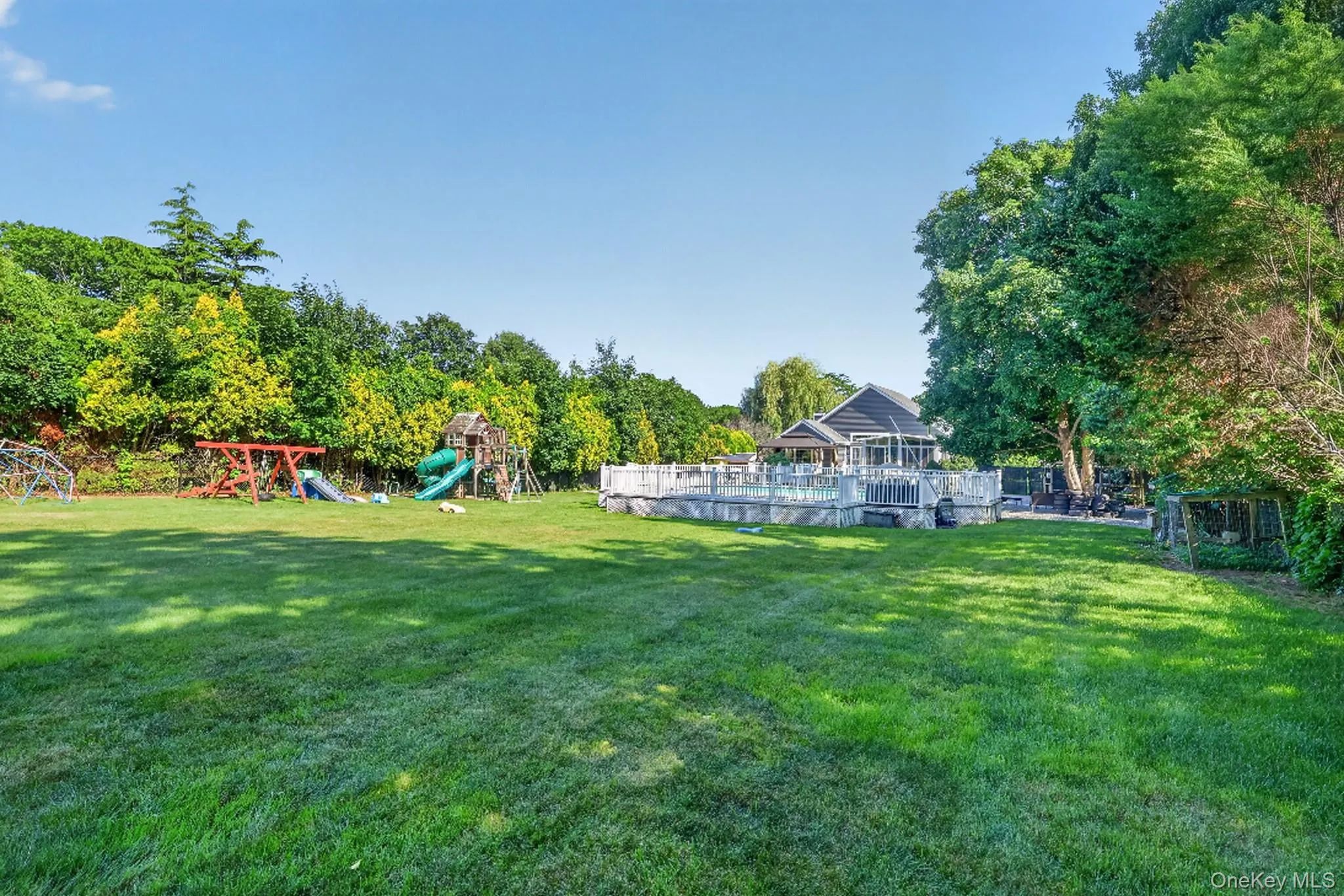 17 Woodlawn Avenue, Brookhaven, NY, 5 Bedrooms Bedrooms, 10 Rooms Rooms,5 BathroomsBathrooms,Residential,For Rent,Woodlawn,0,1018159 17 Woodlawn Avenue, Brookhaven, NY, 5 Bedrooms Bedrooms, 10 Rooms Rooms,5 BathroomsBathrooms,Residential,For Rent,Woodlawn,0,1018159