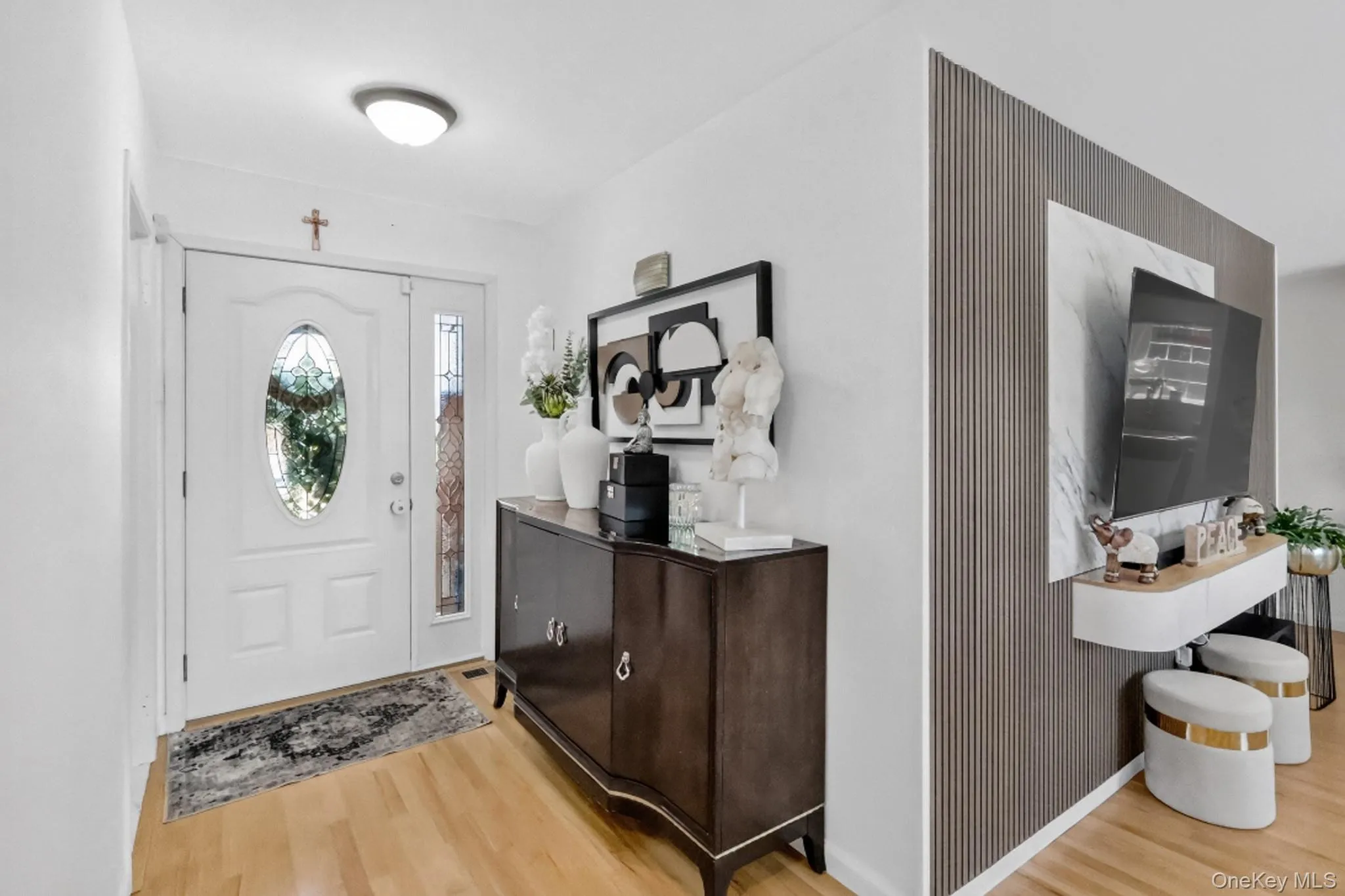 17 Woodlawn Avenue, Brookhaven, NY, 5 Bedrooms Bedrooms, 10 Rooms Rooms,5 BathroomsBathrooms,Residential,For Rent,Woodlawn,0,1018159 17 Woodlawn Avenue, Brookhaven, NY, 5 Bedrooms Bedrooms, 10 Rooms Rooms,5 BathroomsBathrooms,Residential,For Rent,Woodlawn,0,1018159